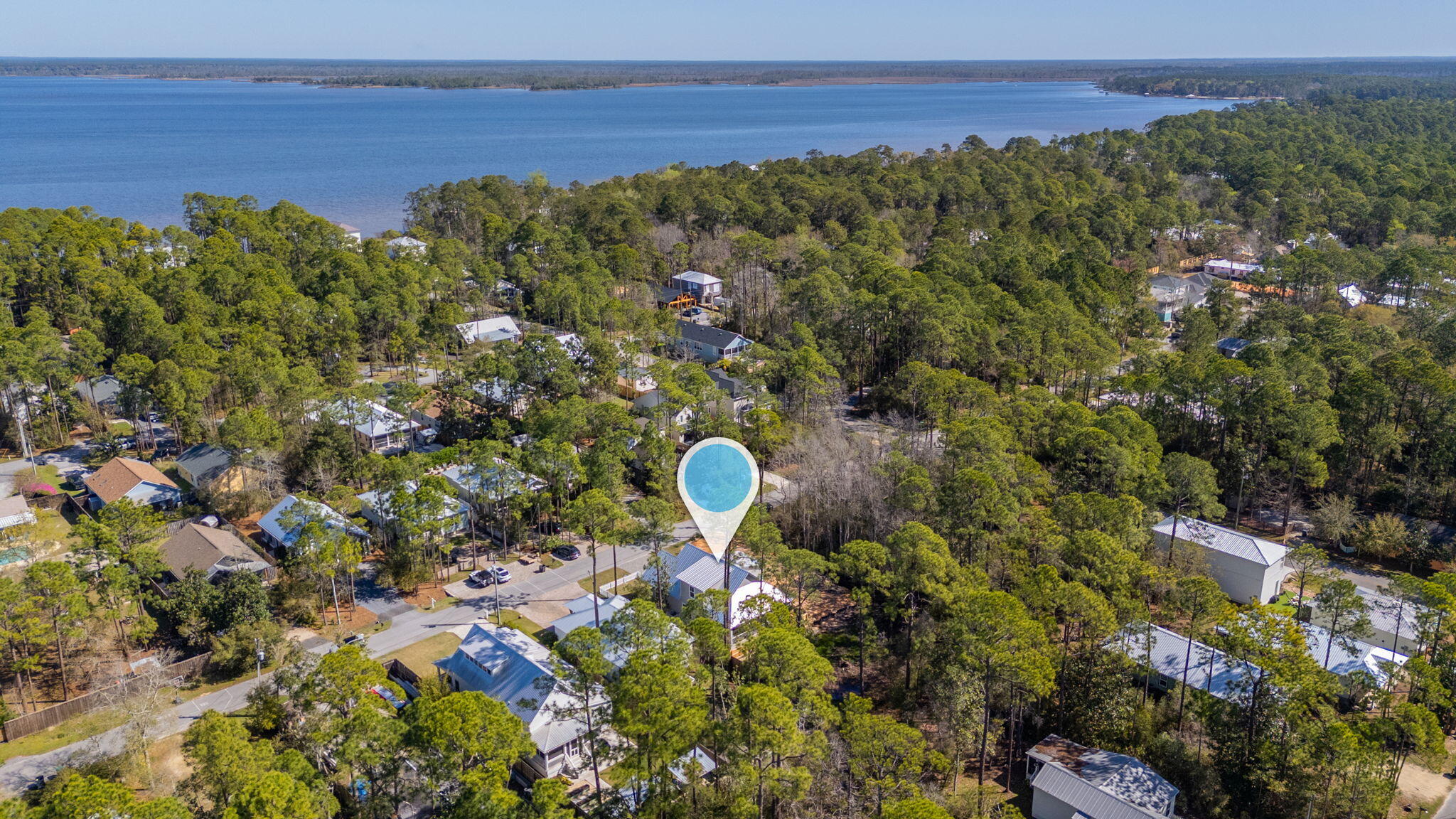 MAGNOLIA BEACH - Residential