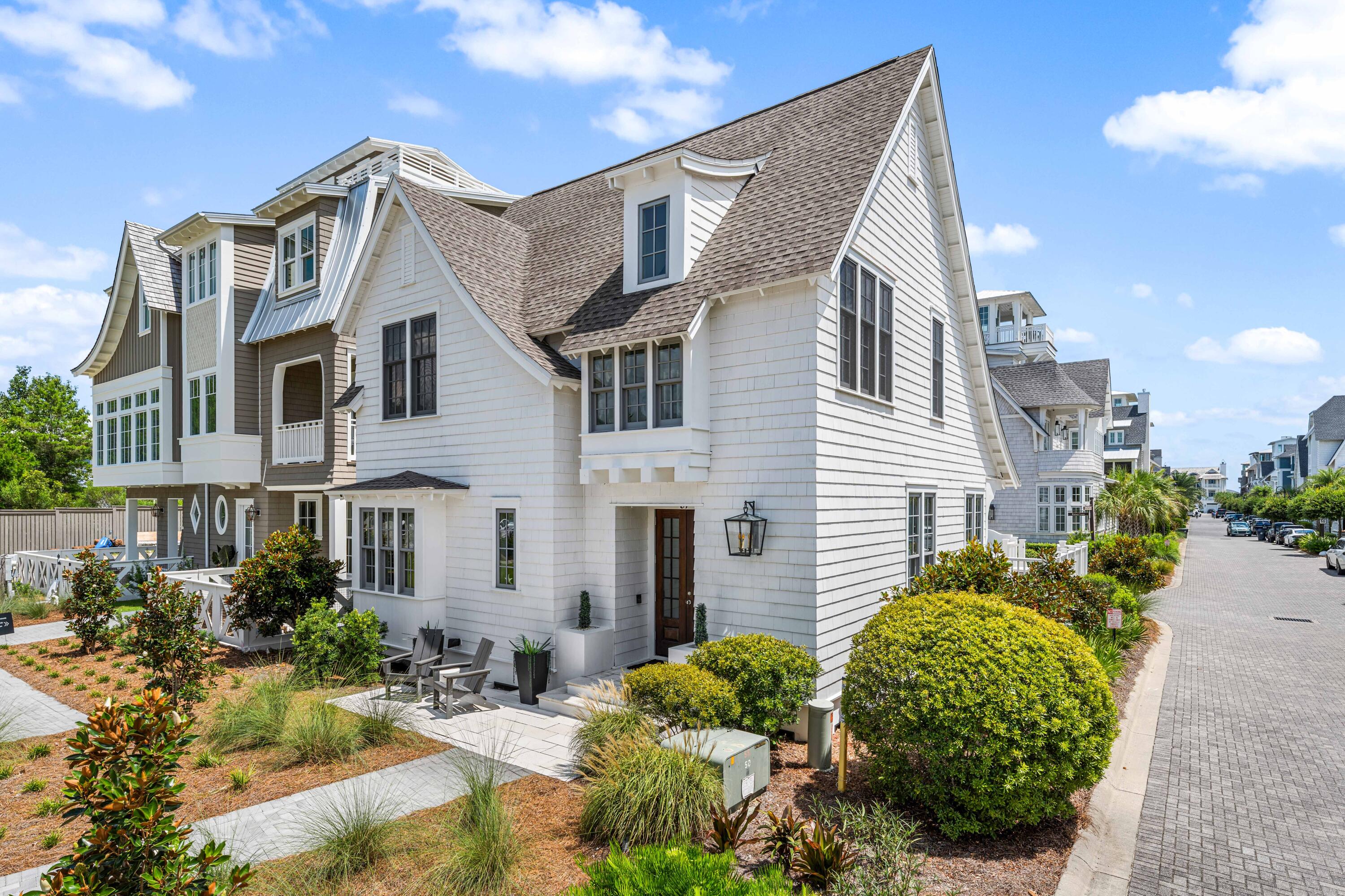 87 Grace Point Way