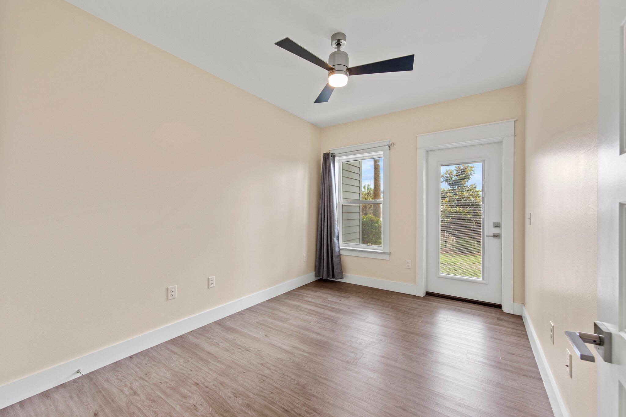 Soundside Lofts - Residential Lease