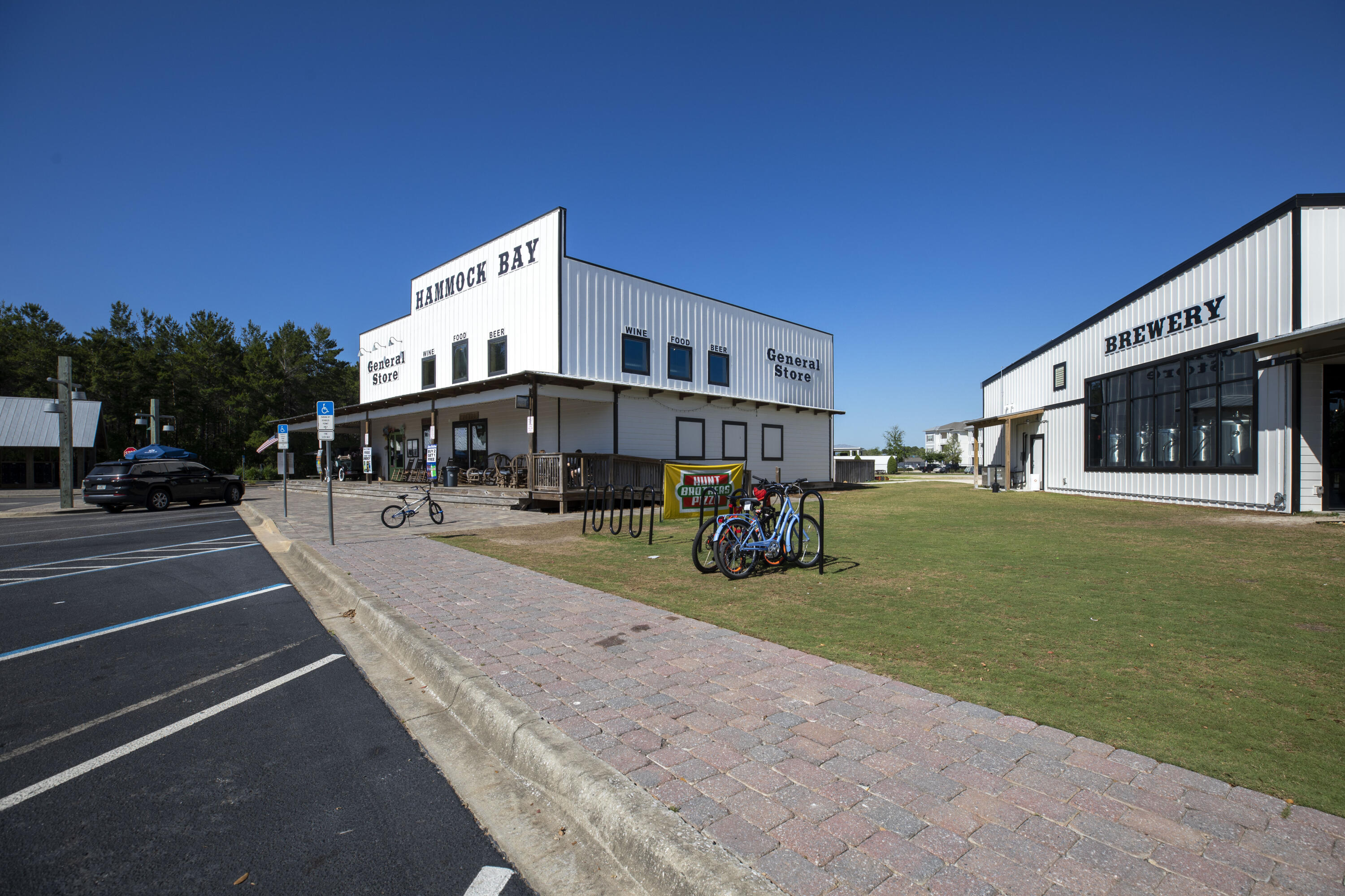 HAMMOCK BAY - Residential