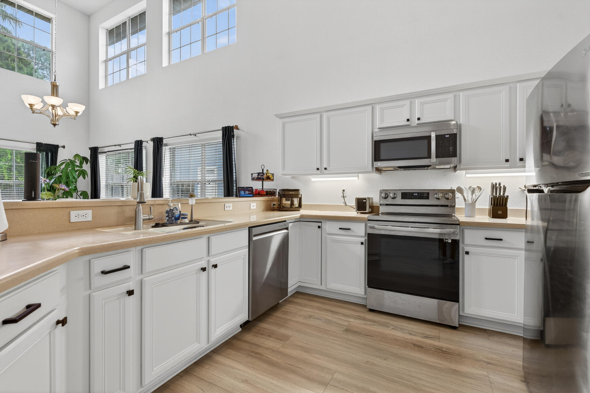 DRIFTWOOD ESTATES - Residential