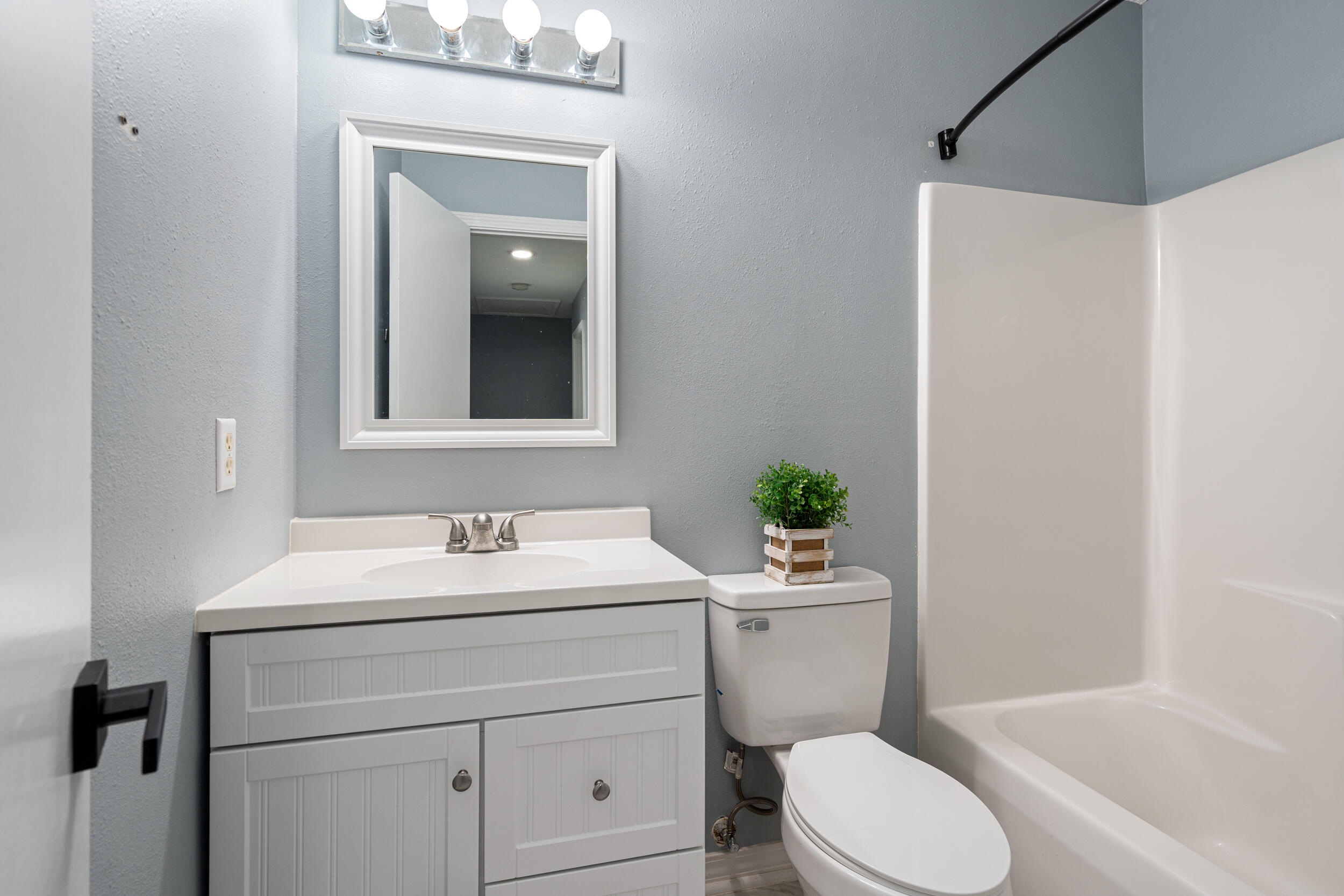 FOREST OAKS PH 1 - Residential