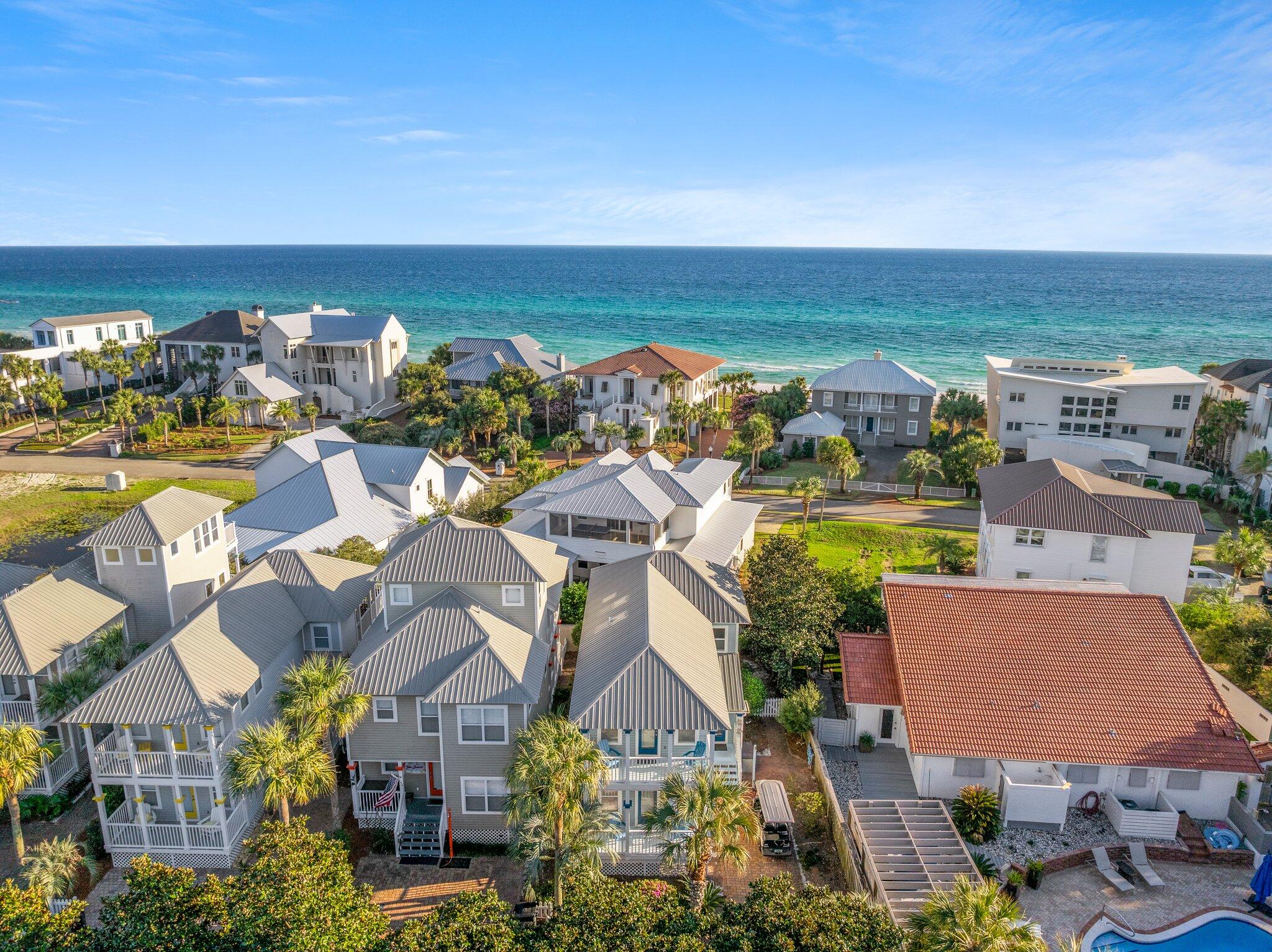 OLD FLORIDA COTTAGES - Residential