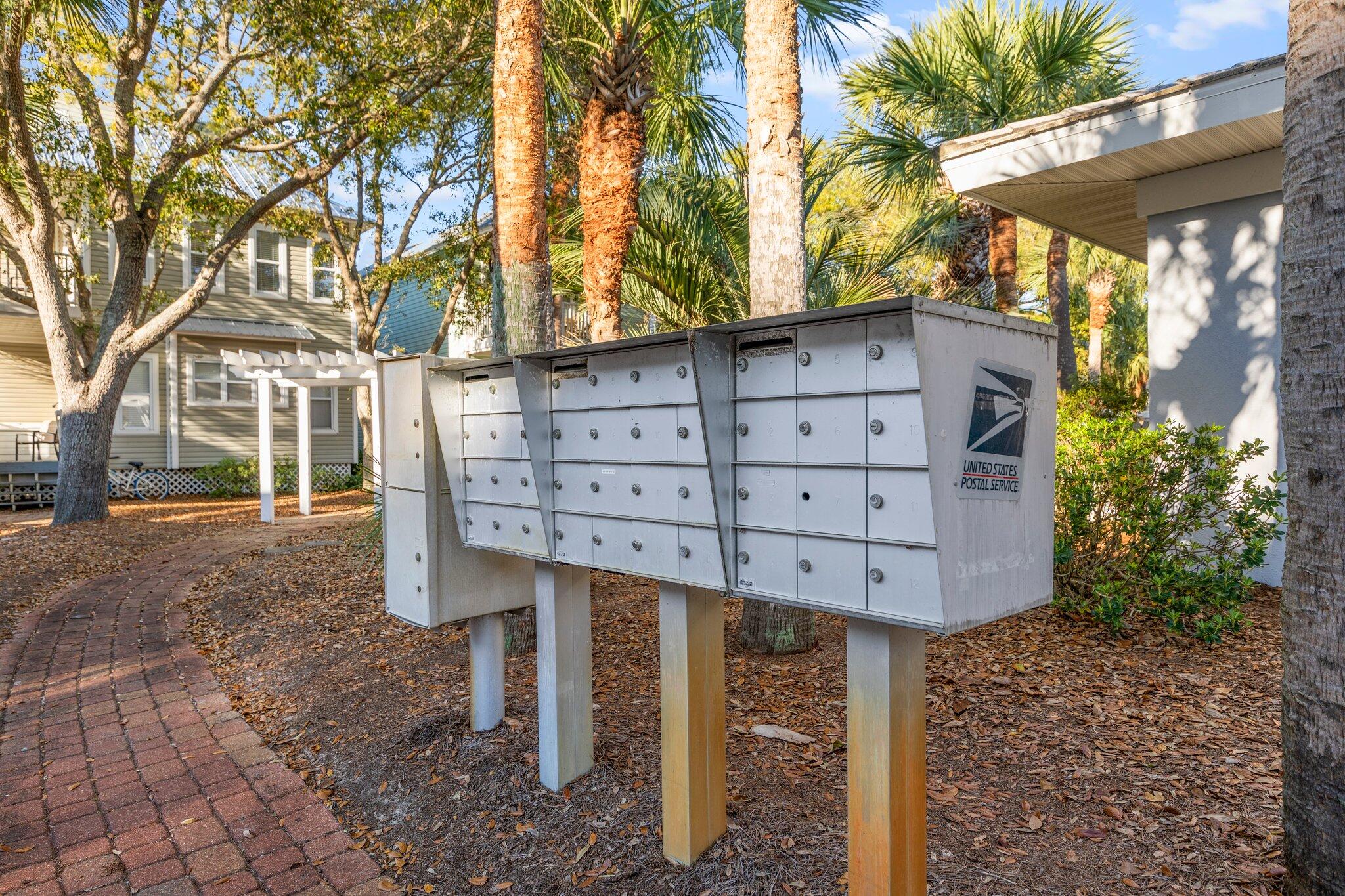 OLD FLORIDA COTTAGES - Residential
