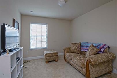 RESERVE POINTE - Residential