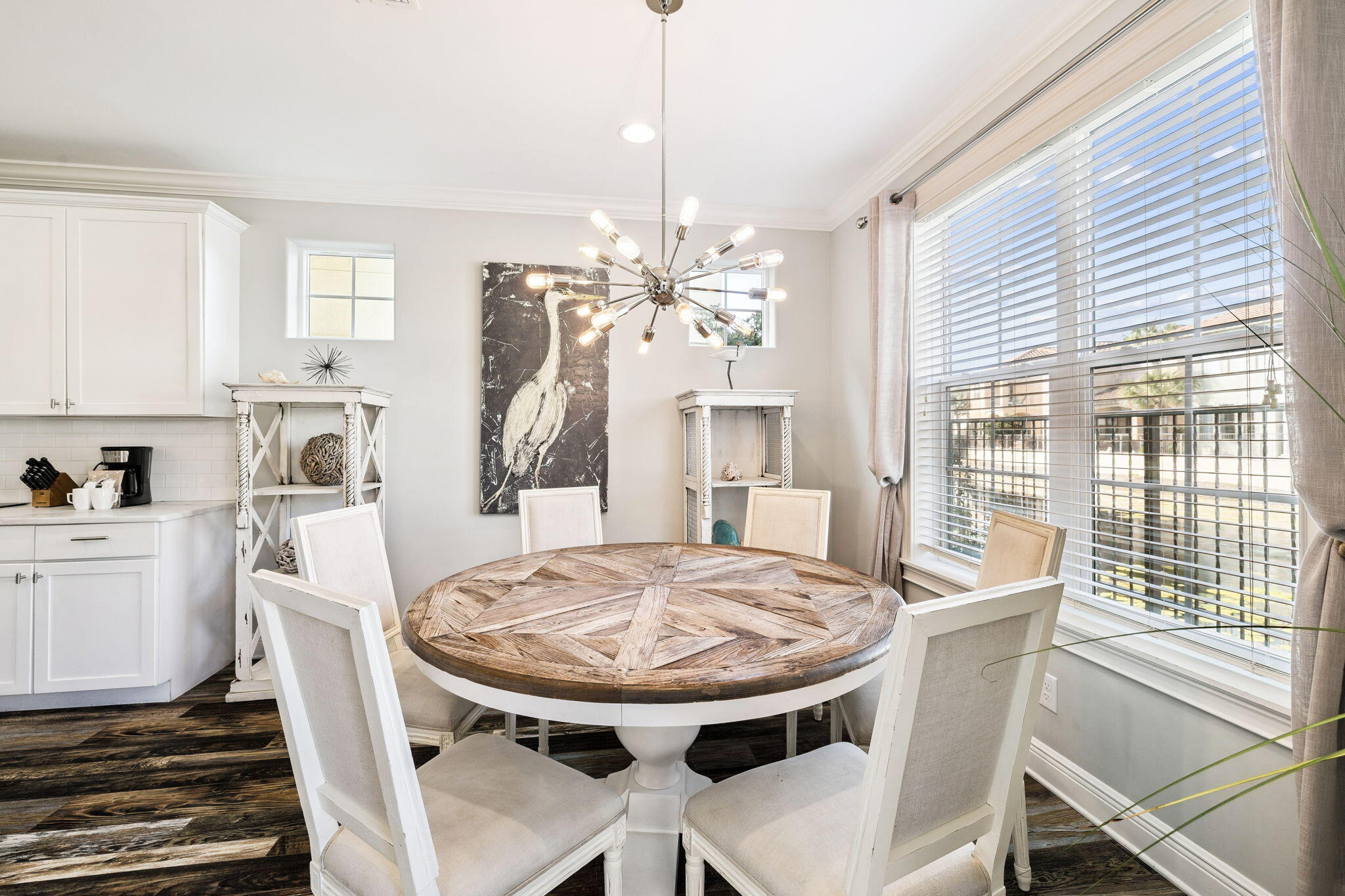 Villa Lago - Residential