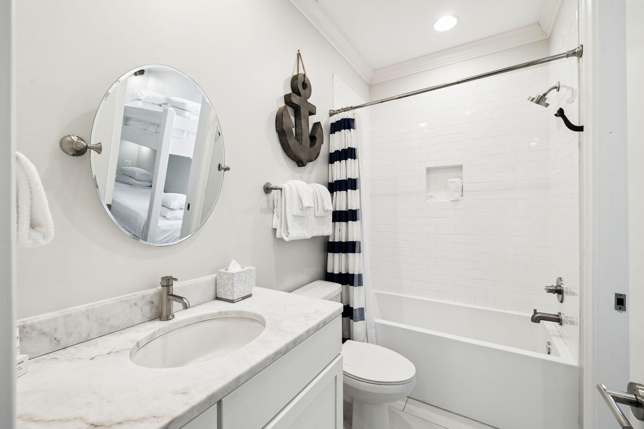 Villa Lago - Residential