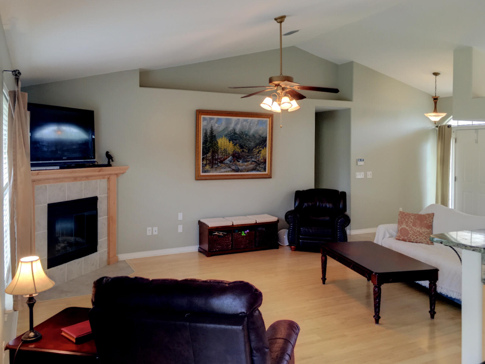 HOLLEY BY THE SEA - Residential