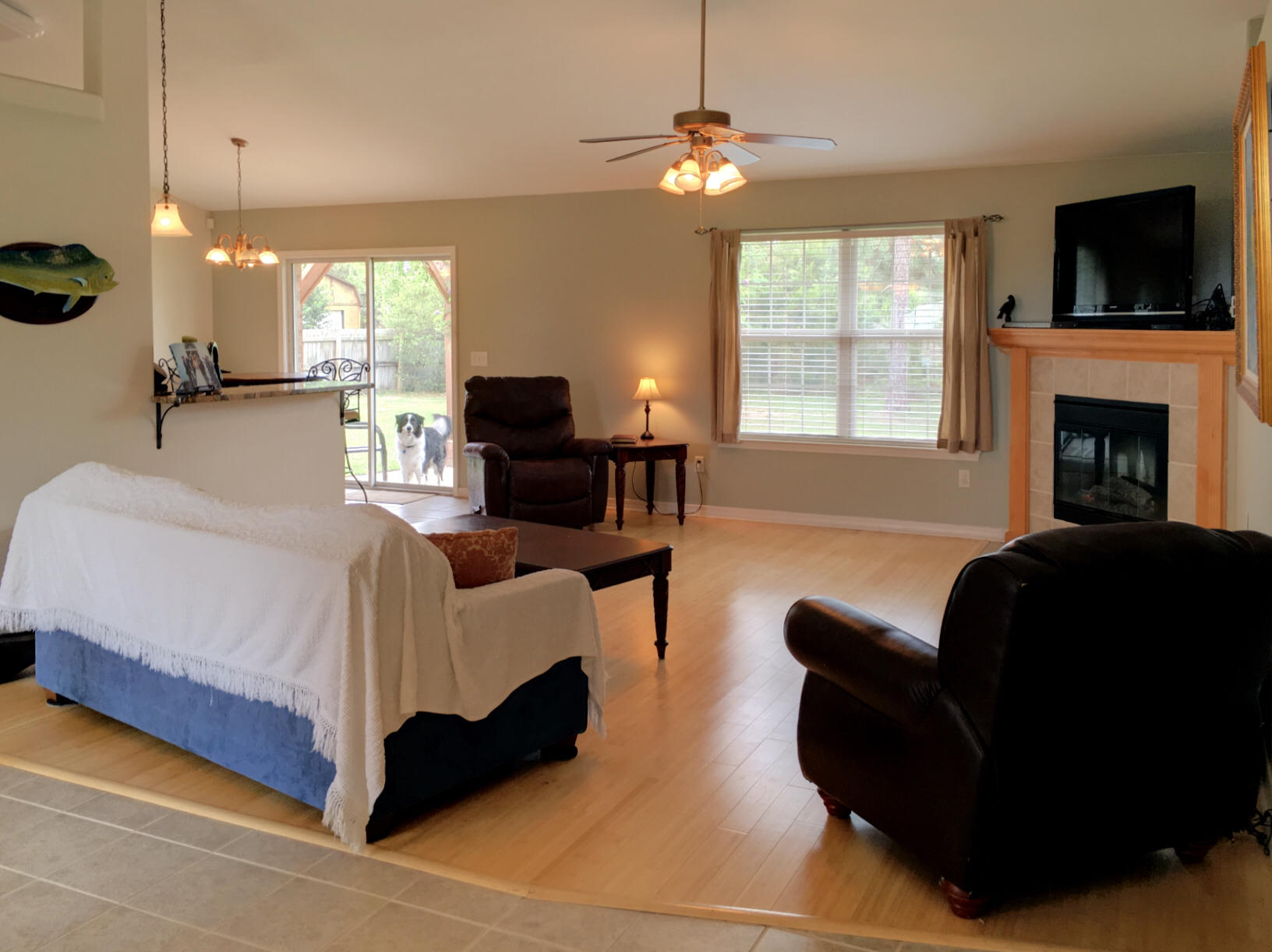 HOLLEY BY THE SEA - Residential