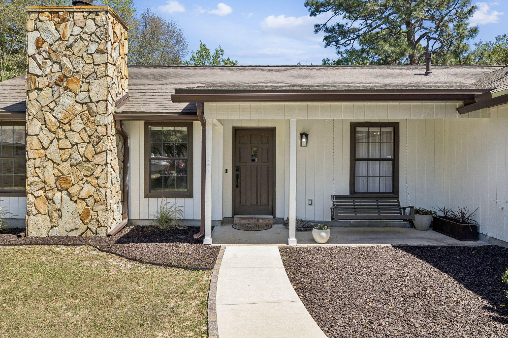 MEADOW WOODS - Residential