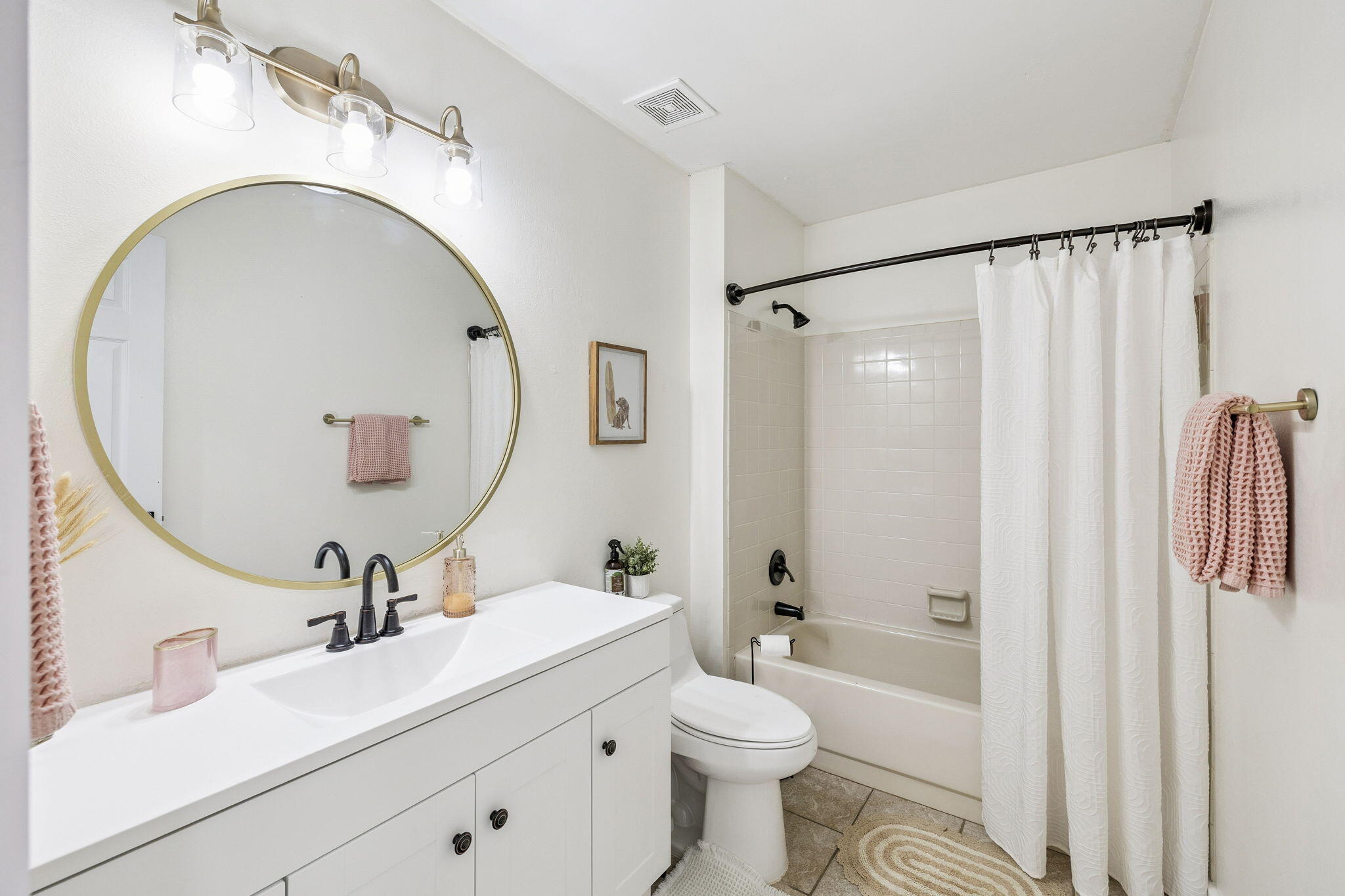 MEADOW WOODS - Residential