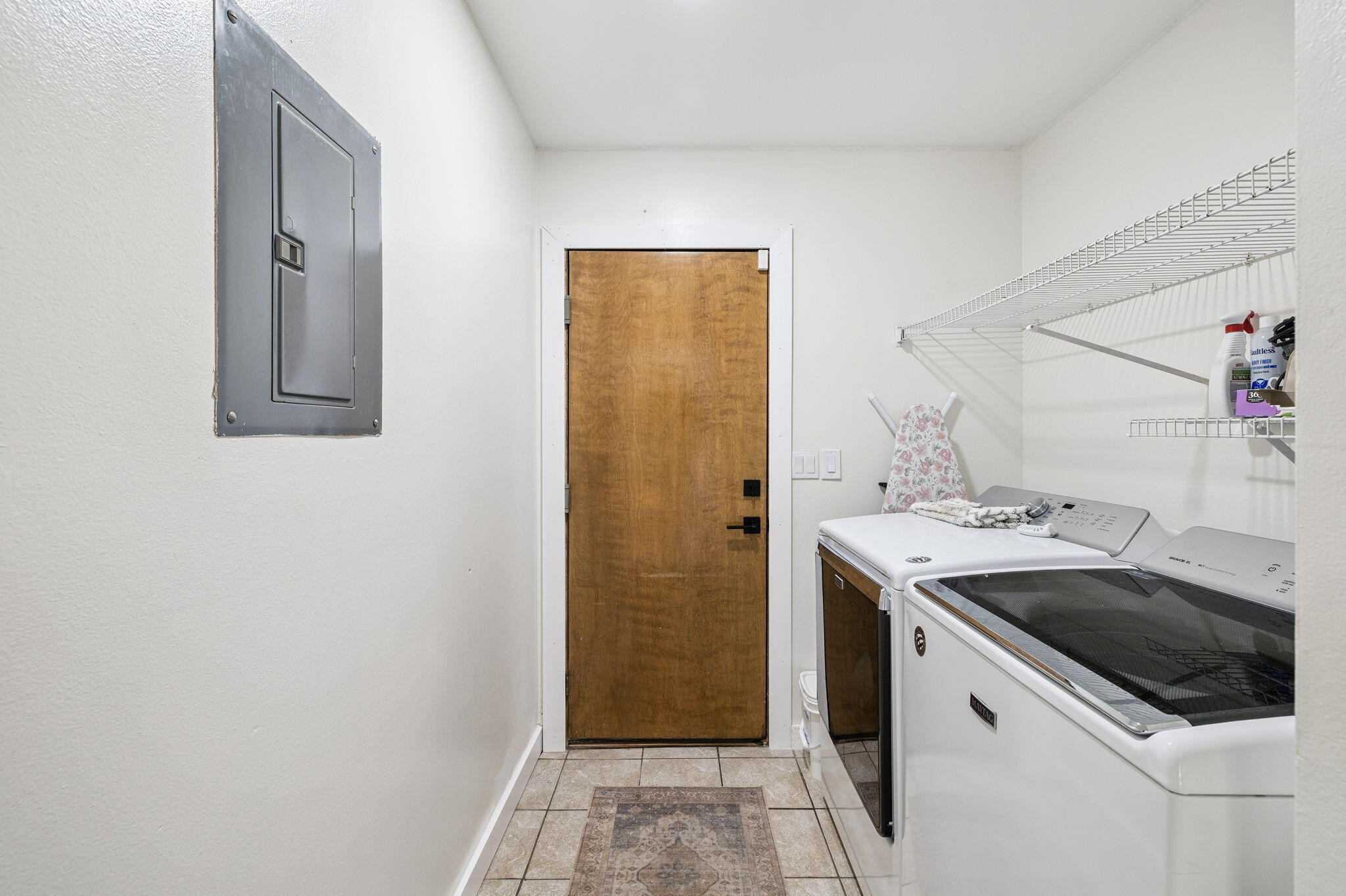 MEADOW WOODS - Residential