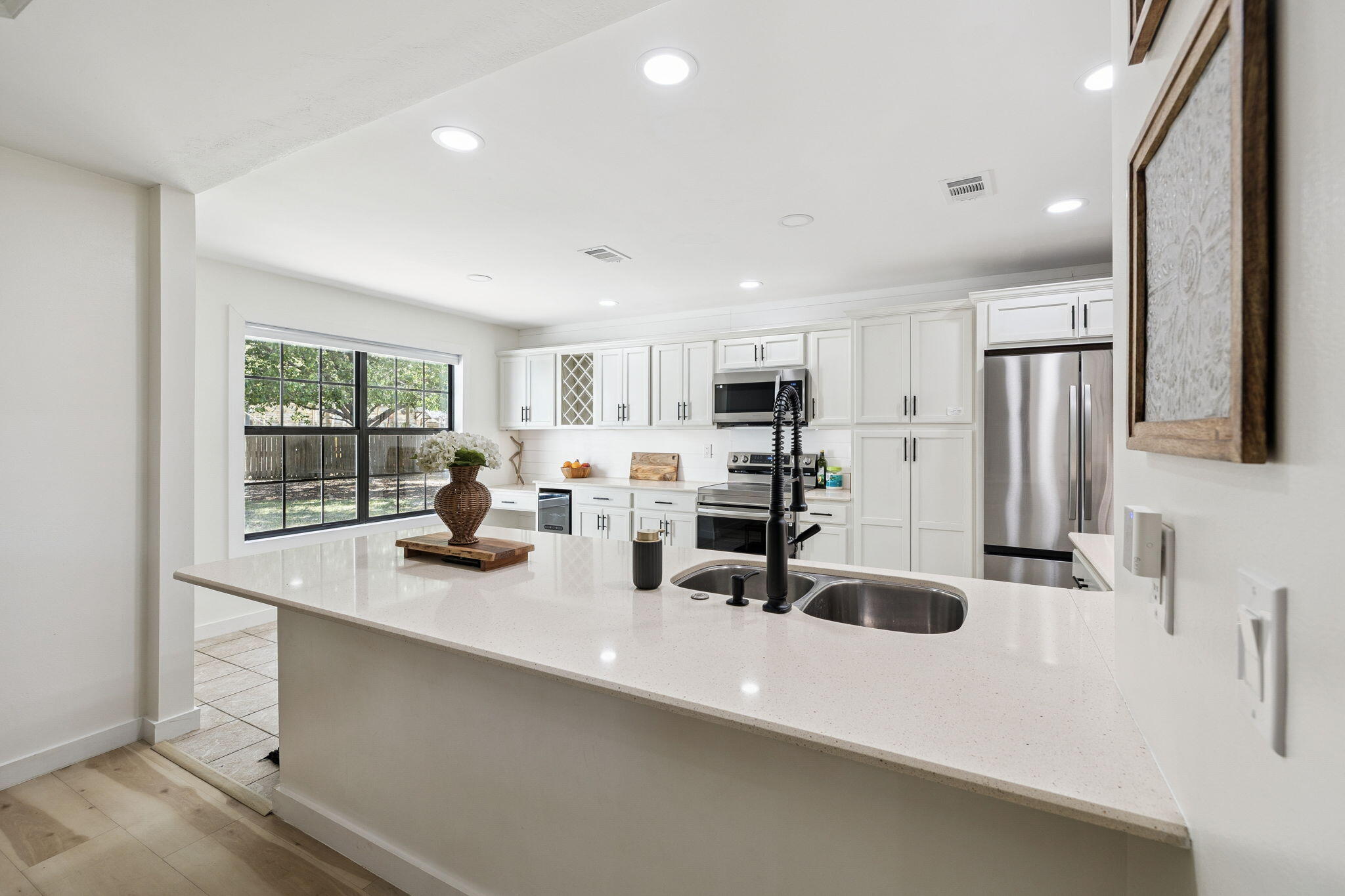 MEADOW WOODS - Residential