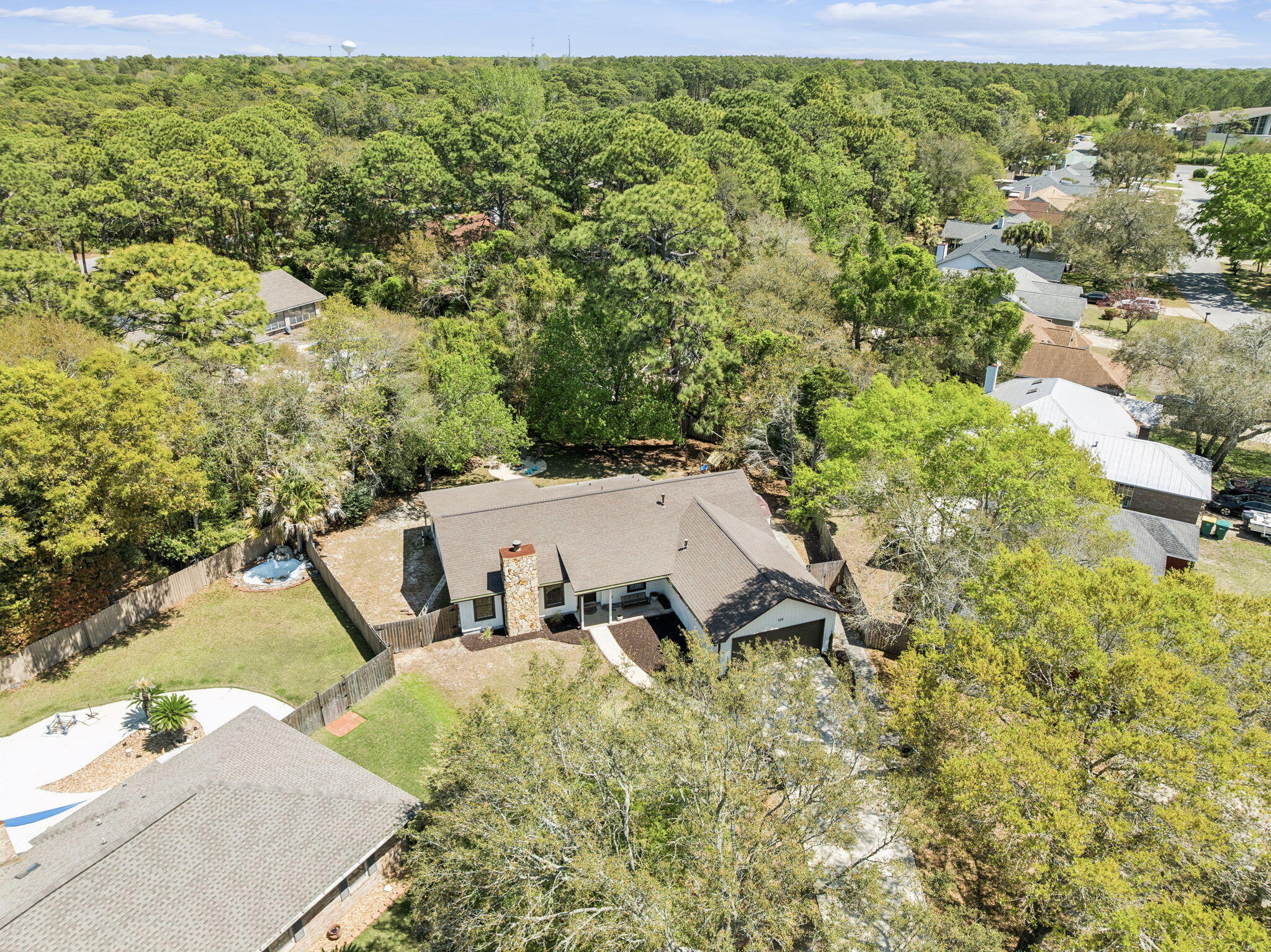 MEADOW WOODS - Residential