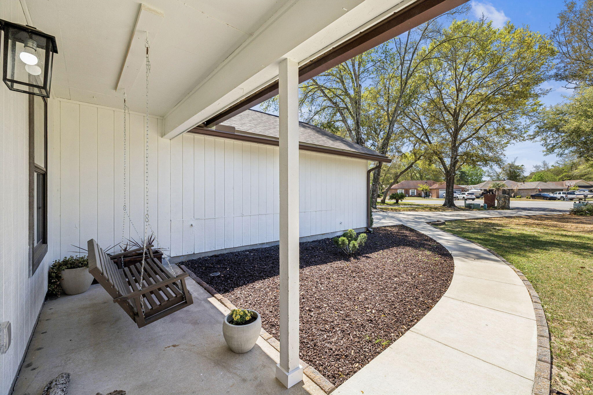 MEADOW WOODS - Residential