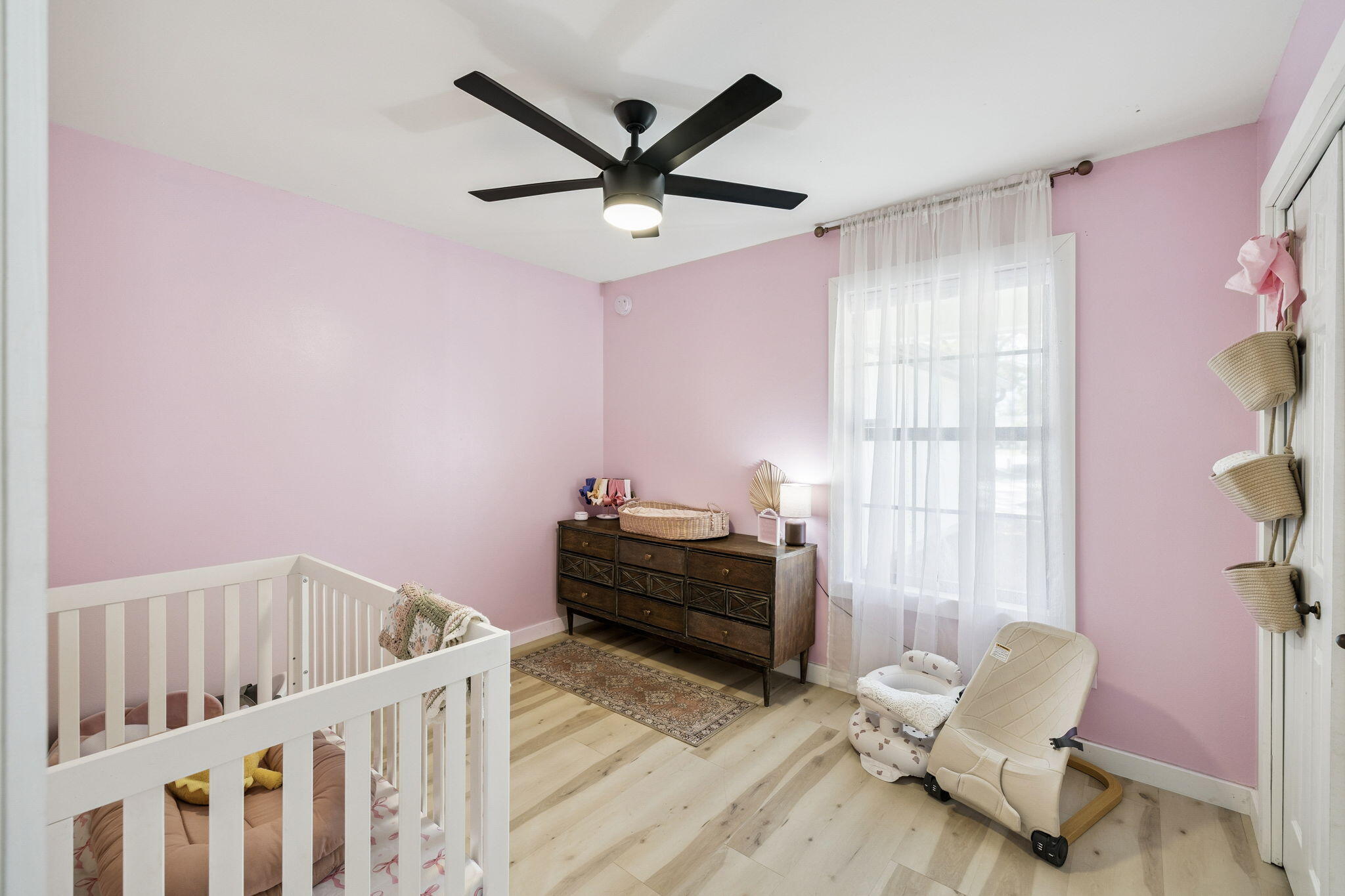 MEADOW WOODS - Residential