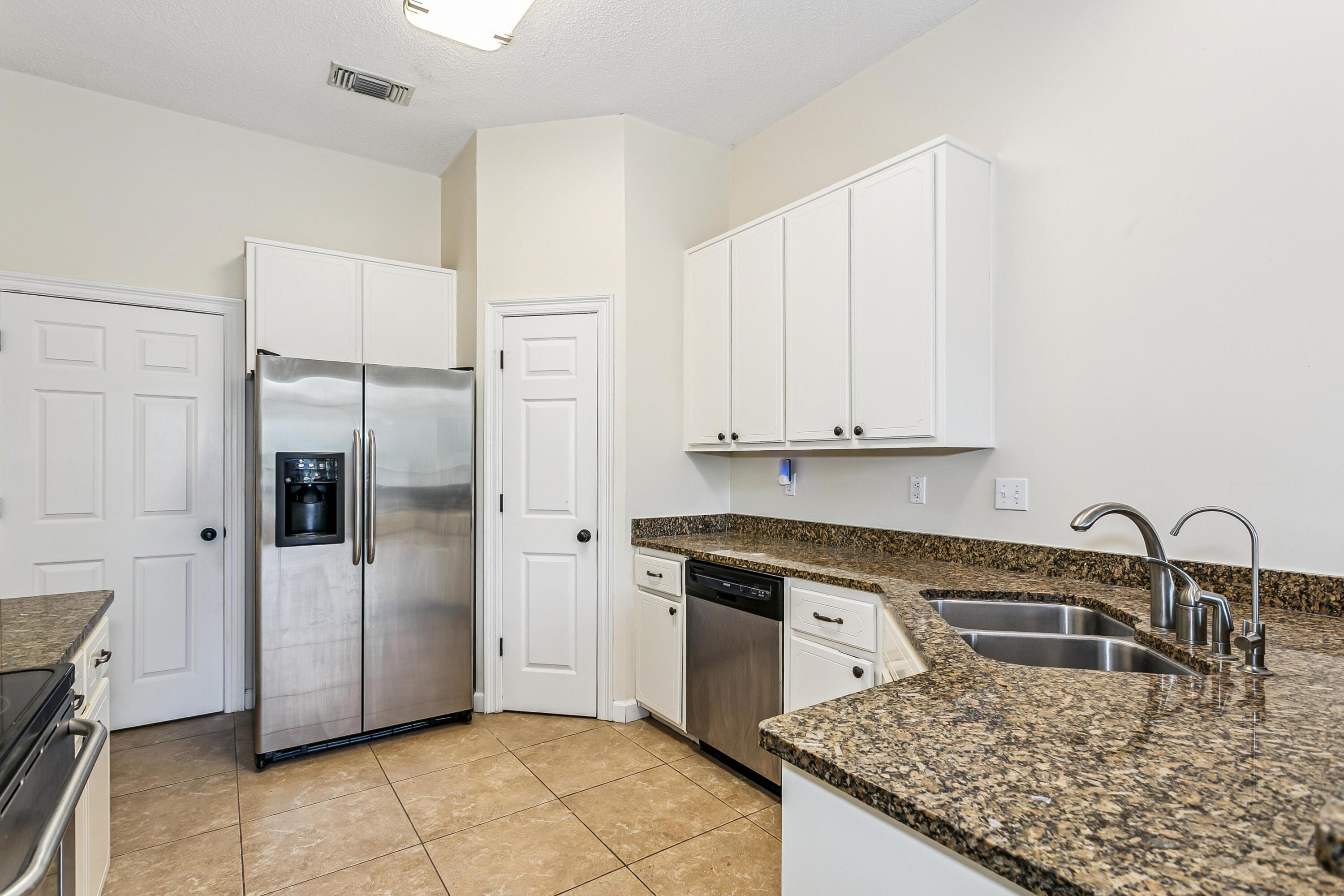 KELL-AIRE GARDENS - Residential