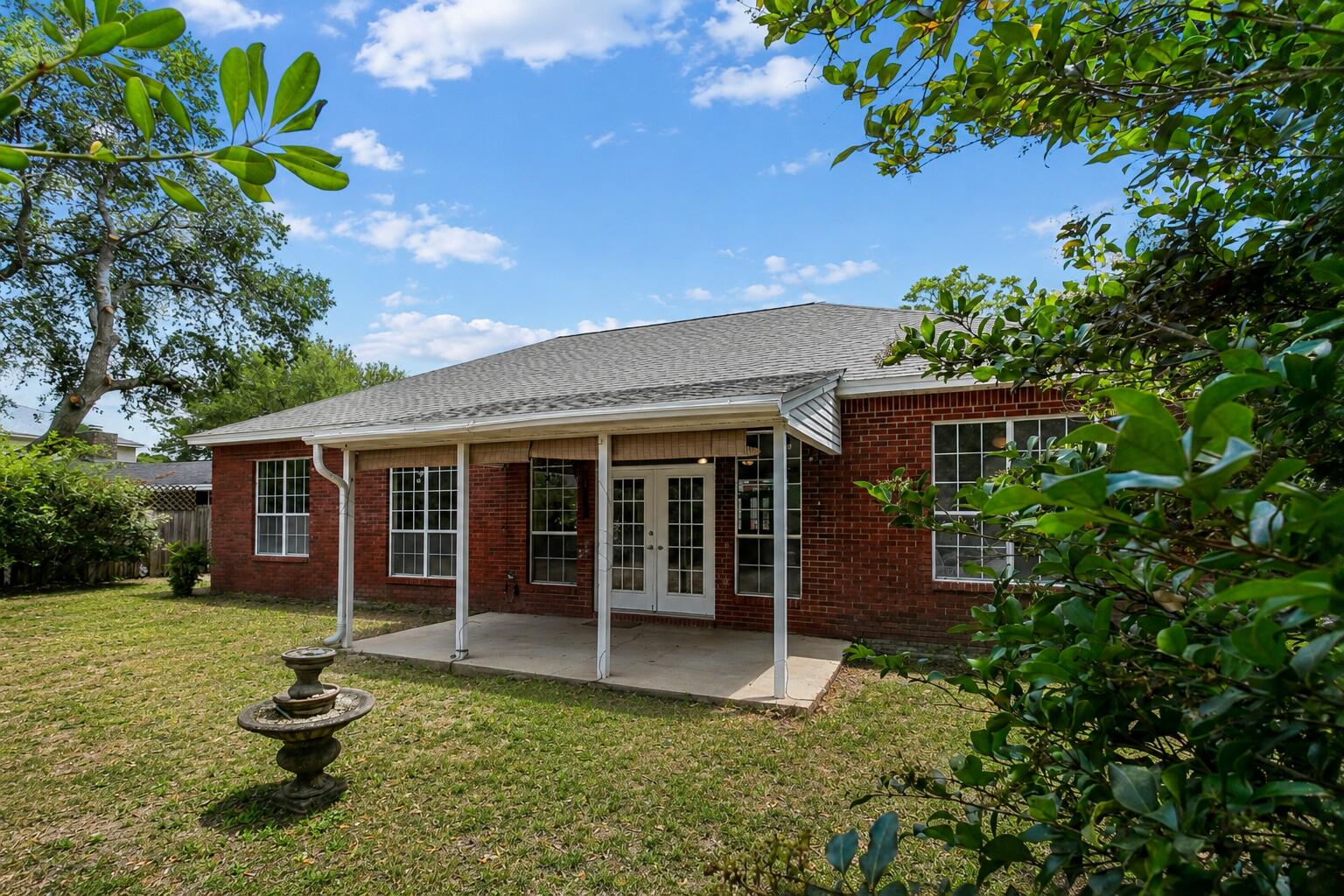 KELL-AIRE GARDENS - Residential