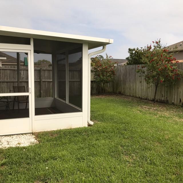 SHADOW LAKES - Residential Lease