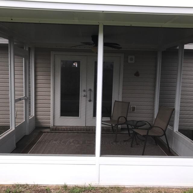 SHADOW LAKES - Residential Lease