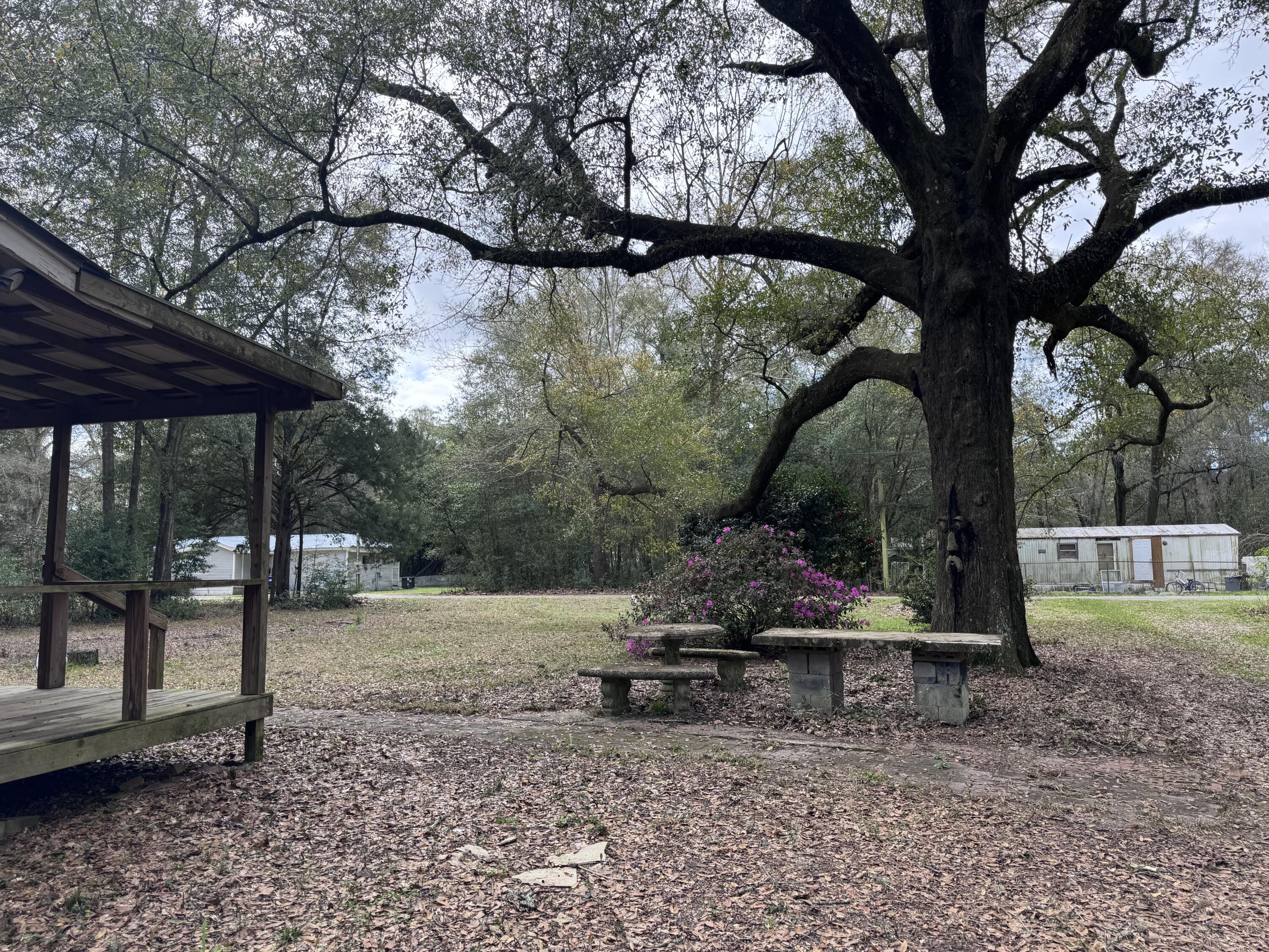 PALM LAKE 2ND ADDN UNREC - Residential