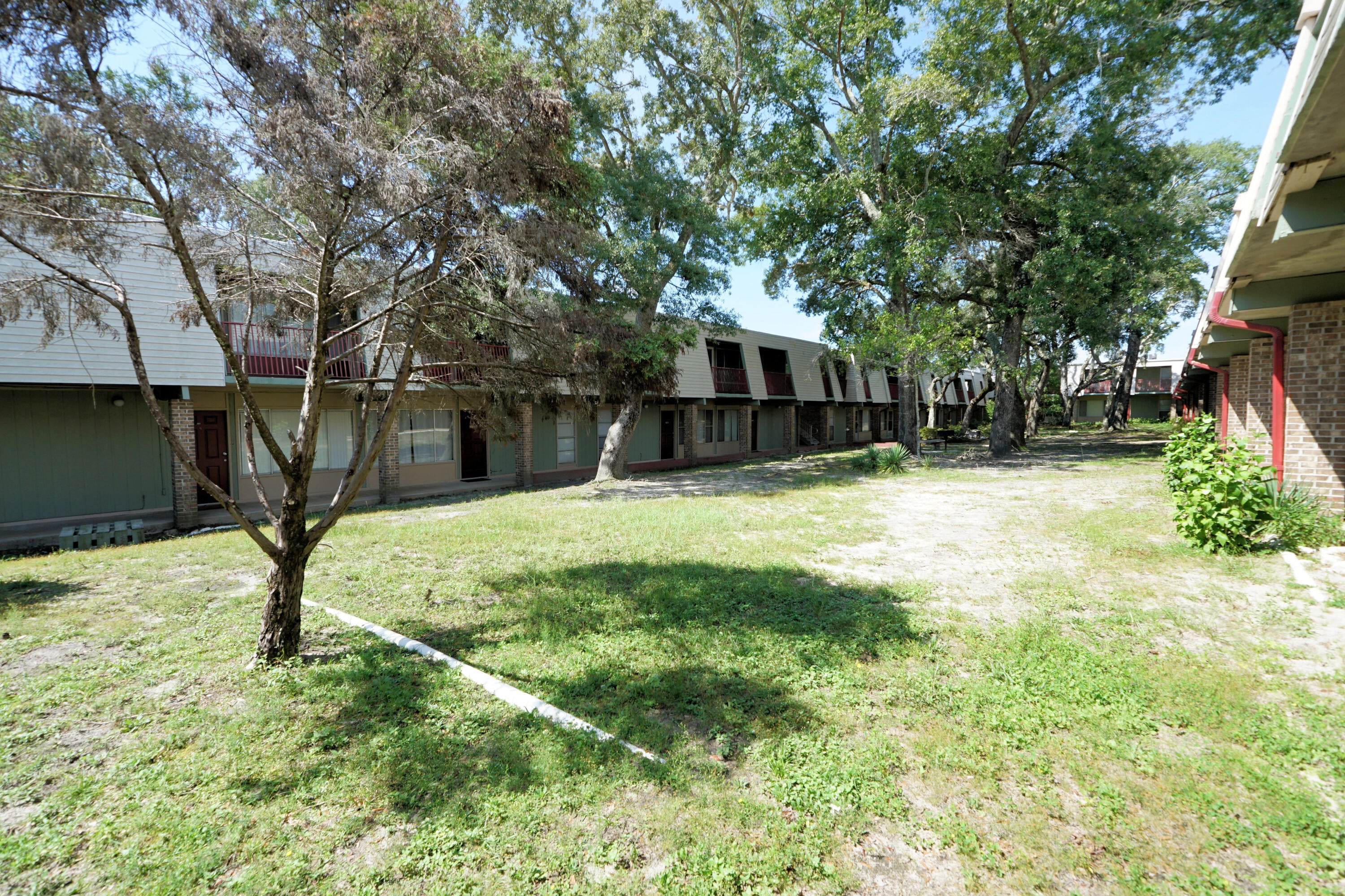 210 Pelham Road A107