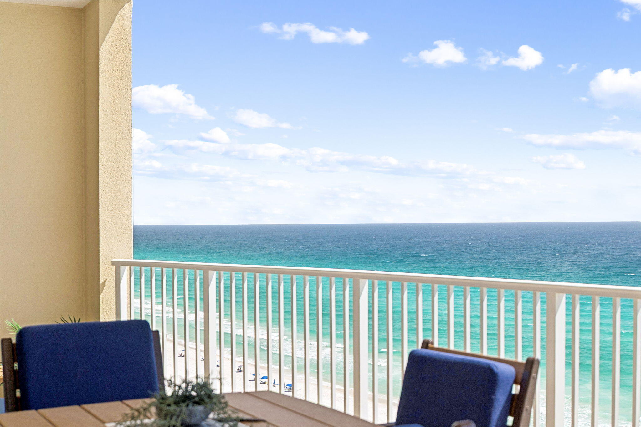 OCEAN VILLA - Residential