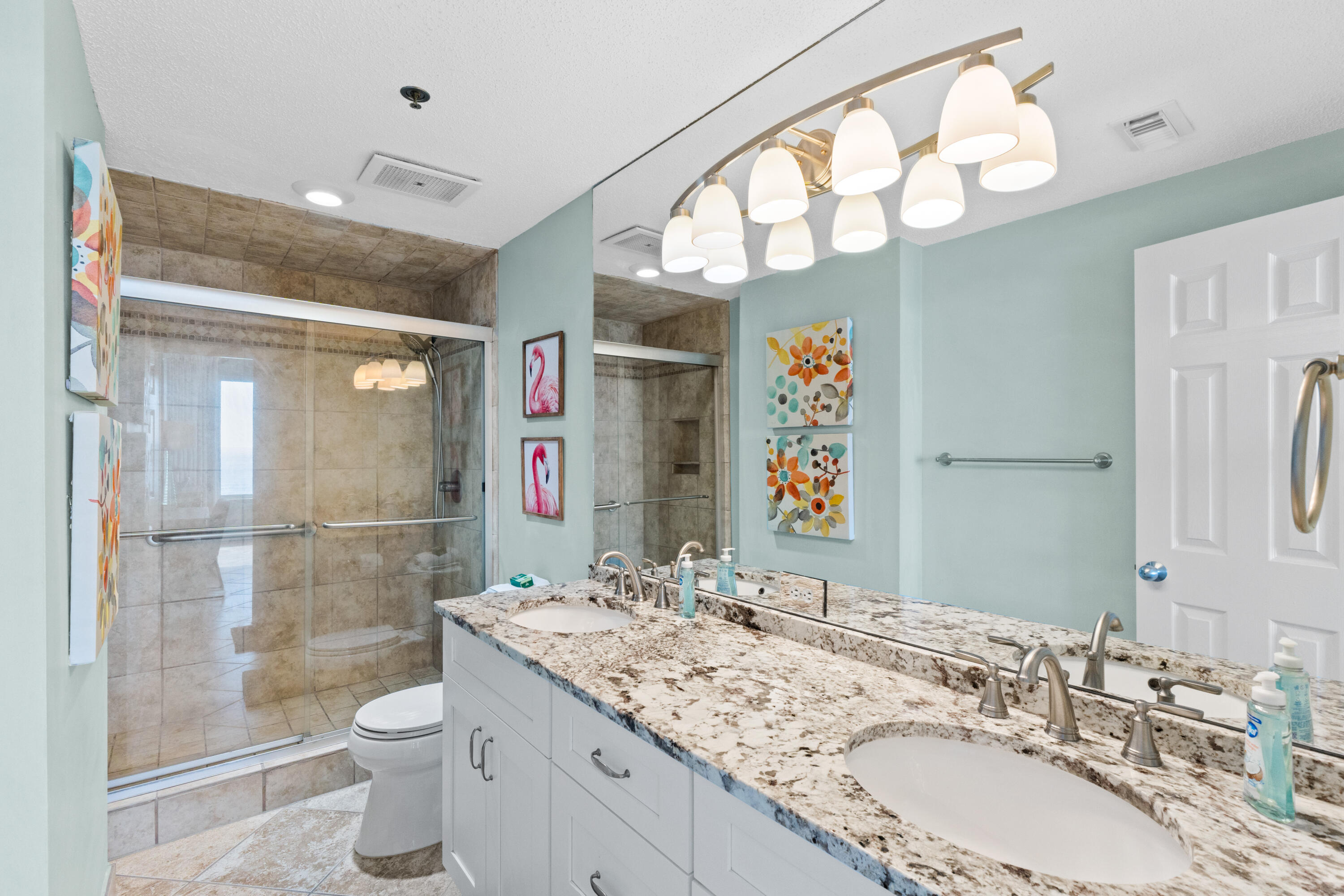 LEEWARD KEY - Residential