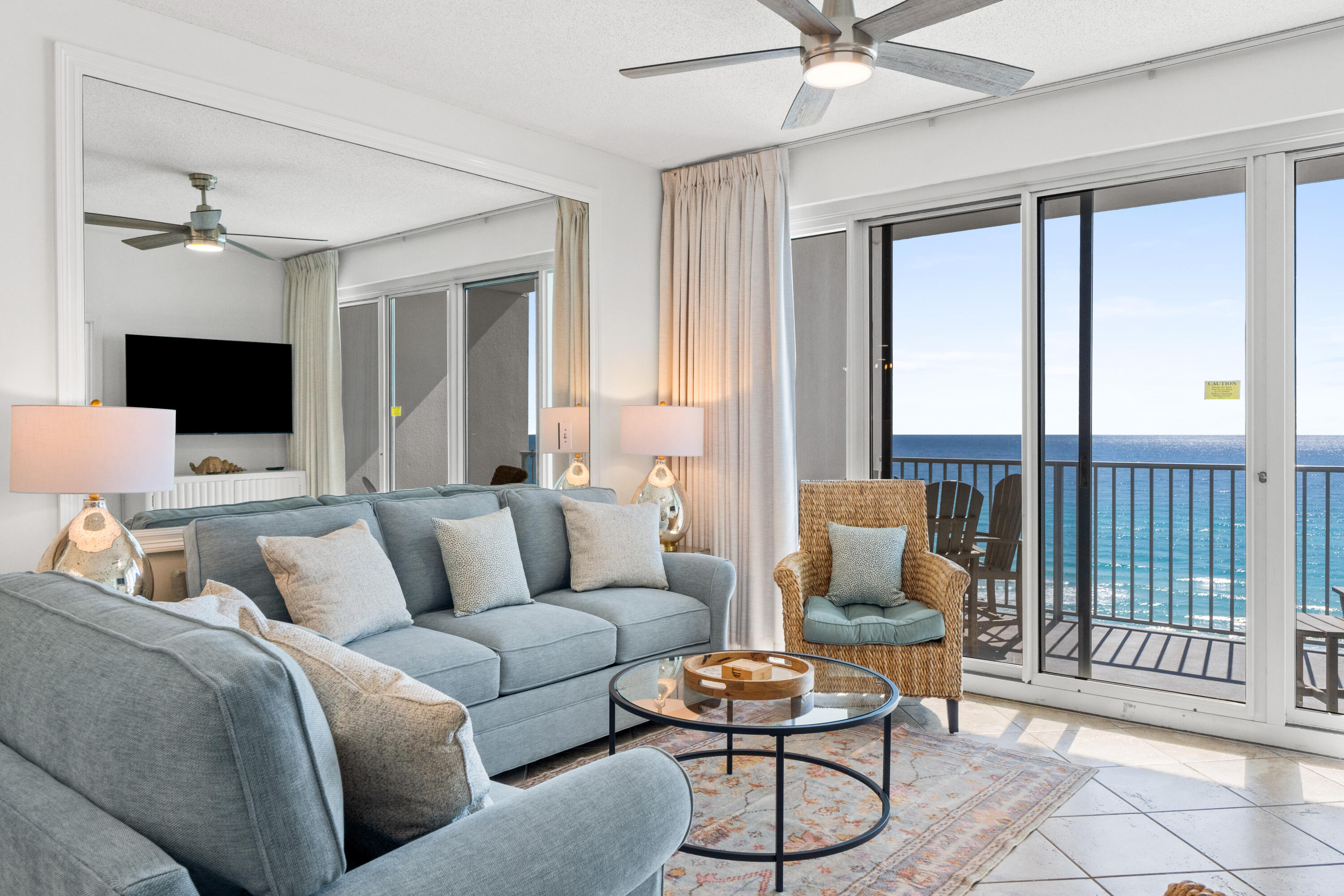 LEEWARD KEY - Residential