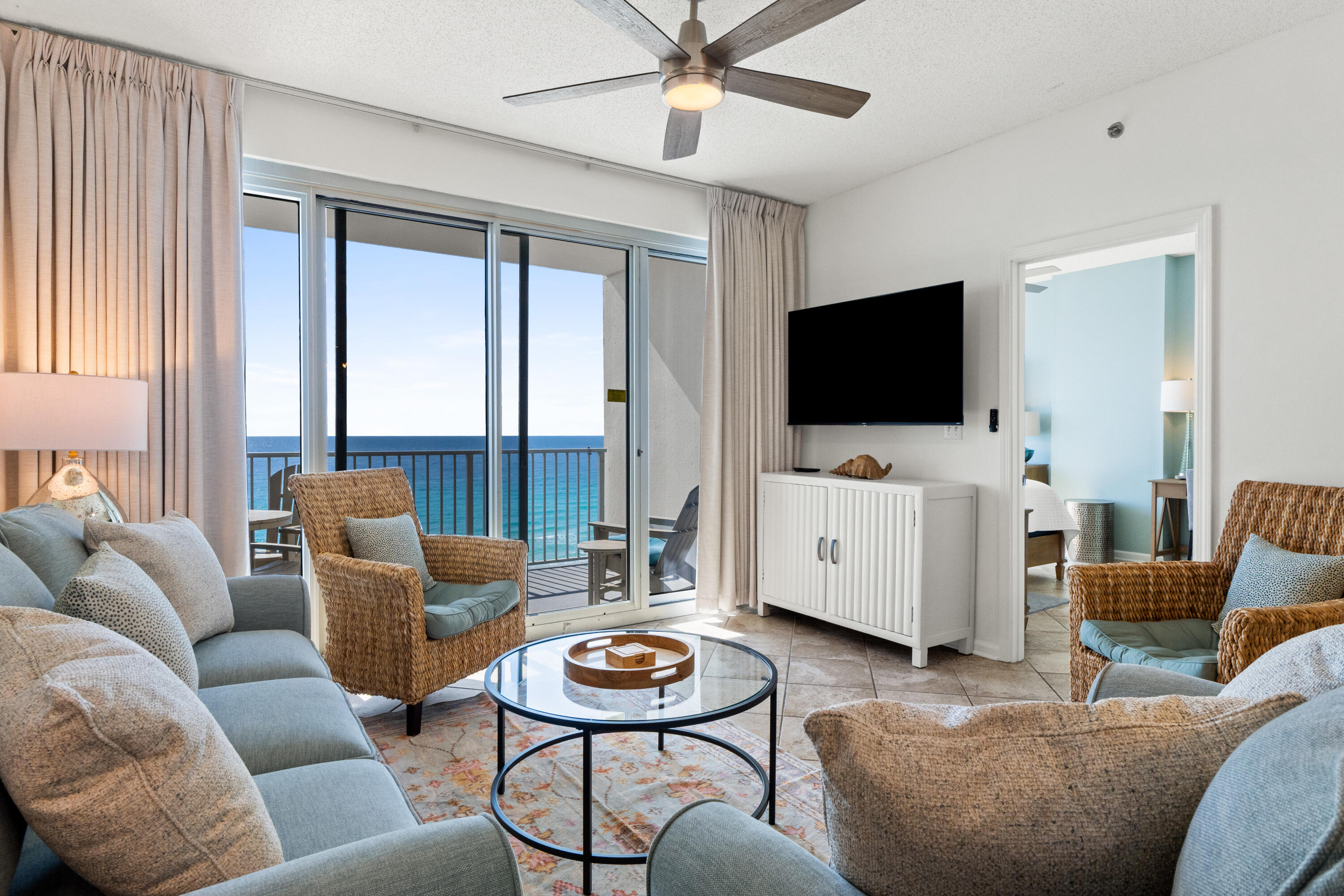 LEEWARD KEY - Residential