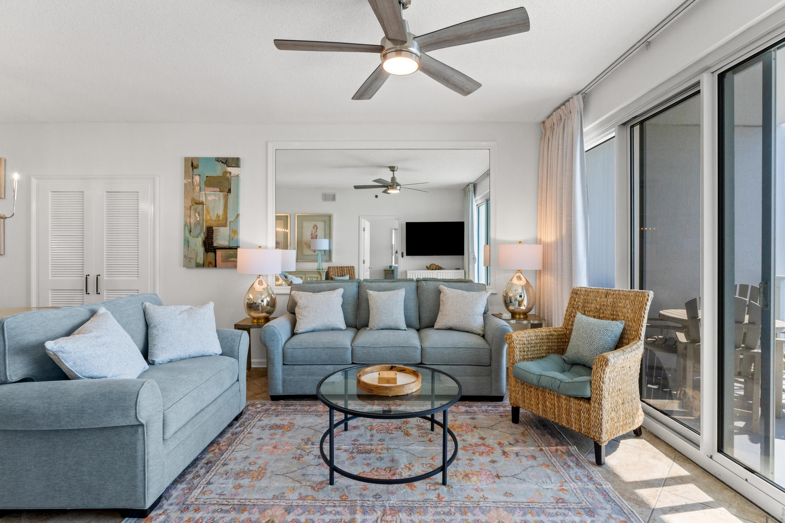 LEEWARD KEY - Residential