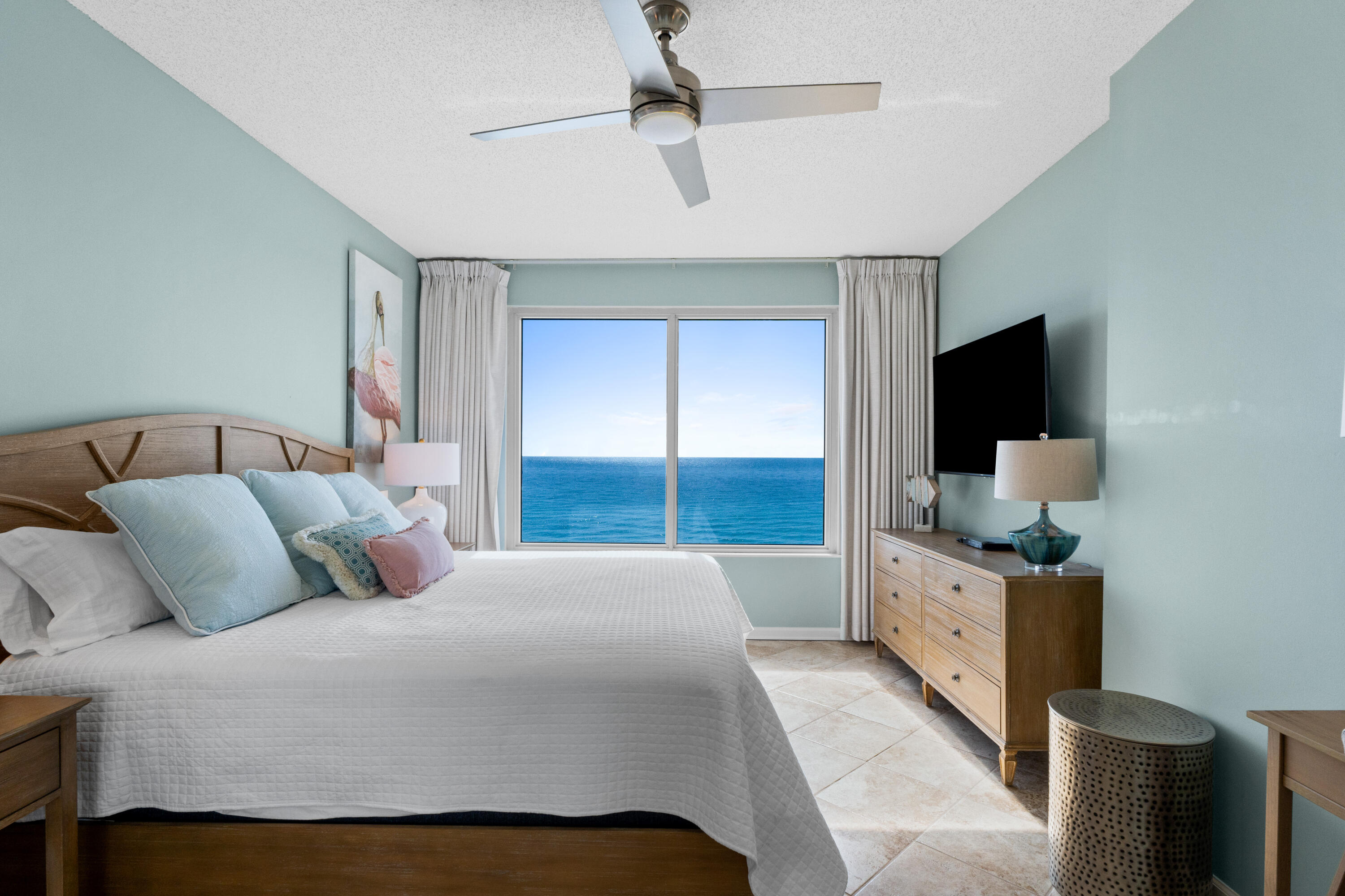 LEEWARD KEY - Residential