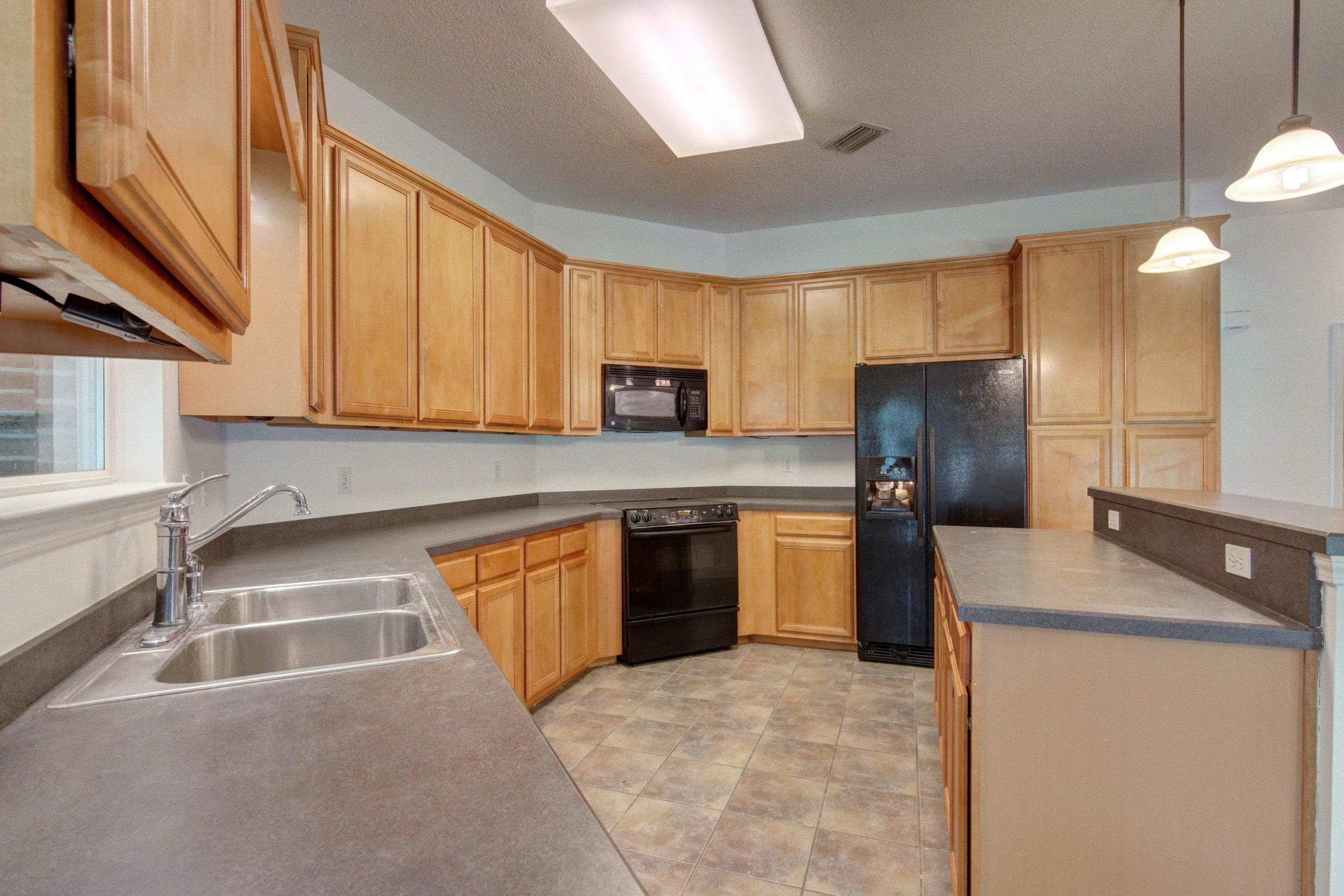 HIDDEN CREEK AT HOLLEY BY THE SEA - Residential