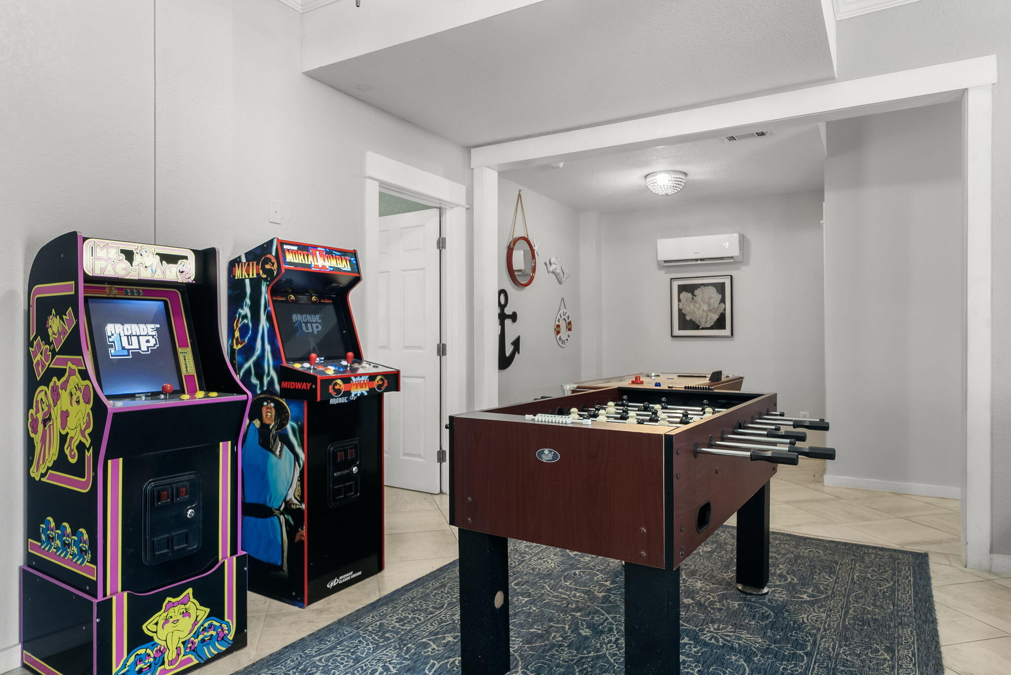 EMERALD WATERS VILLAGE - Residential