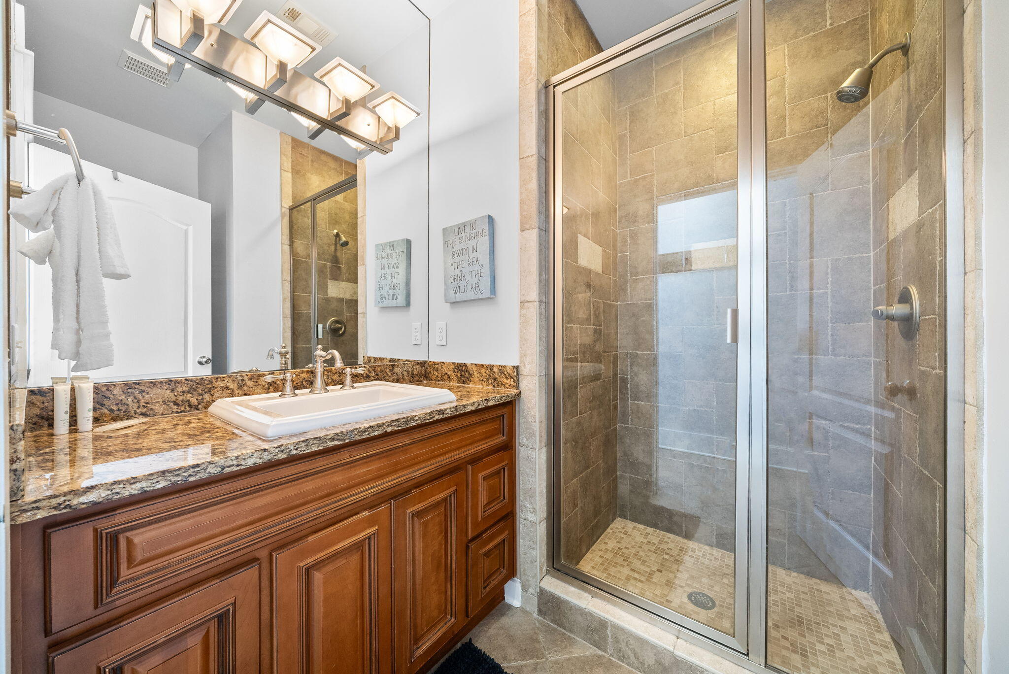 EMERALD WATERS VILLAGE - Residential