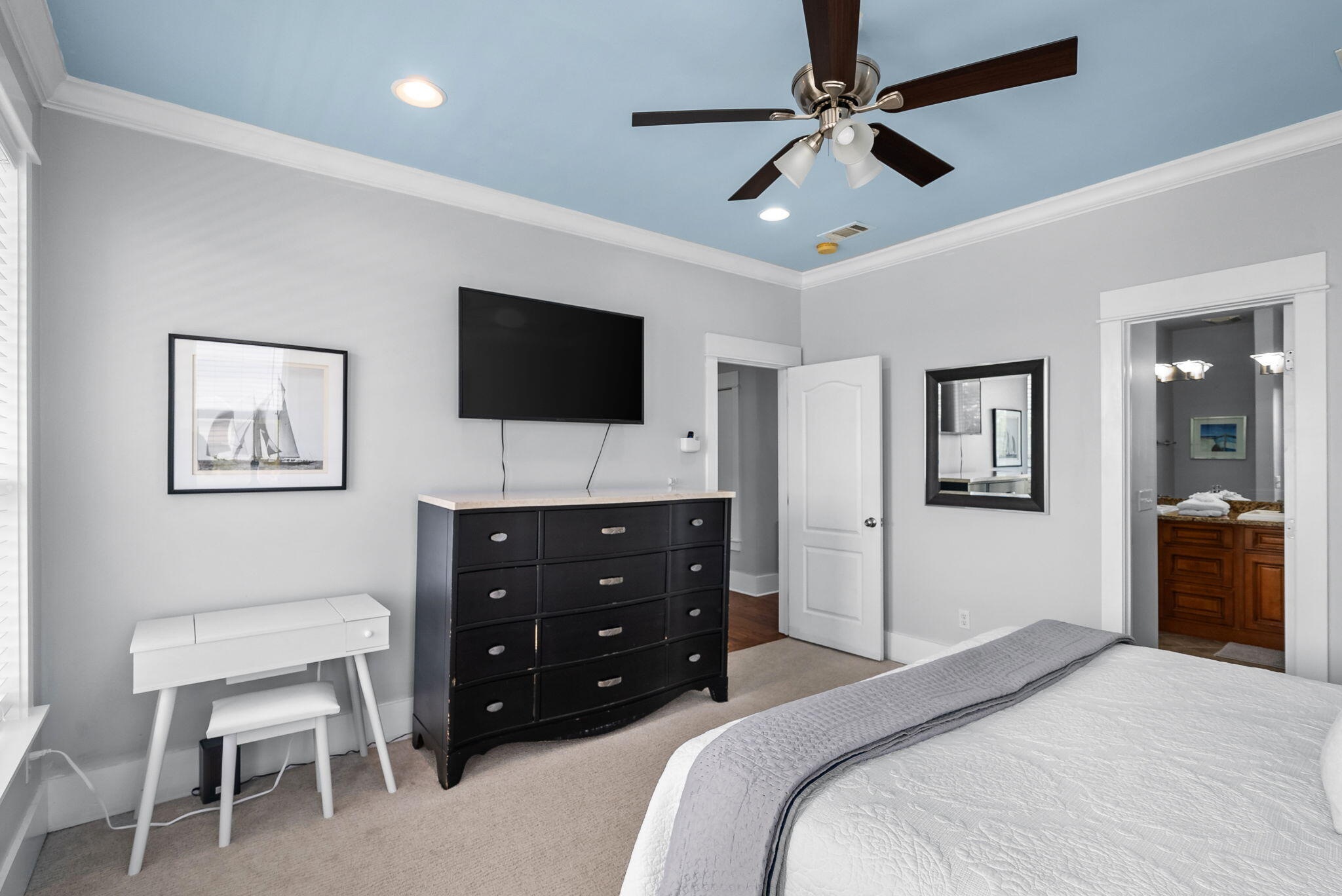 EMERALD WATERS VILLAGE - Residential