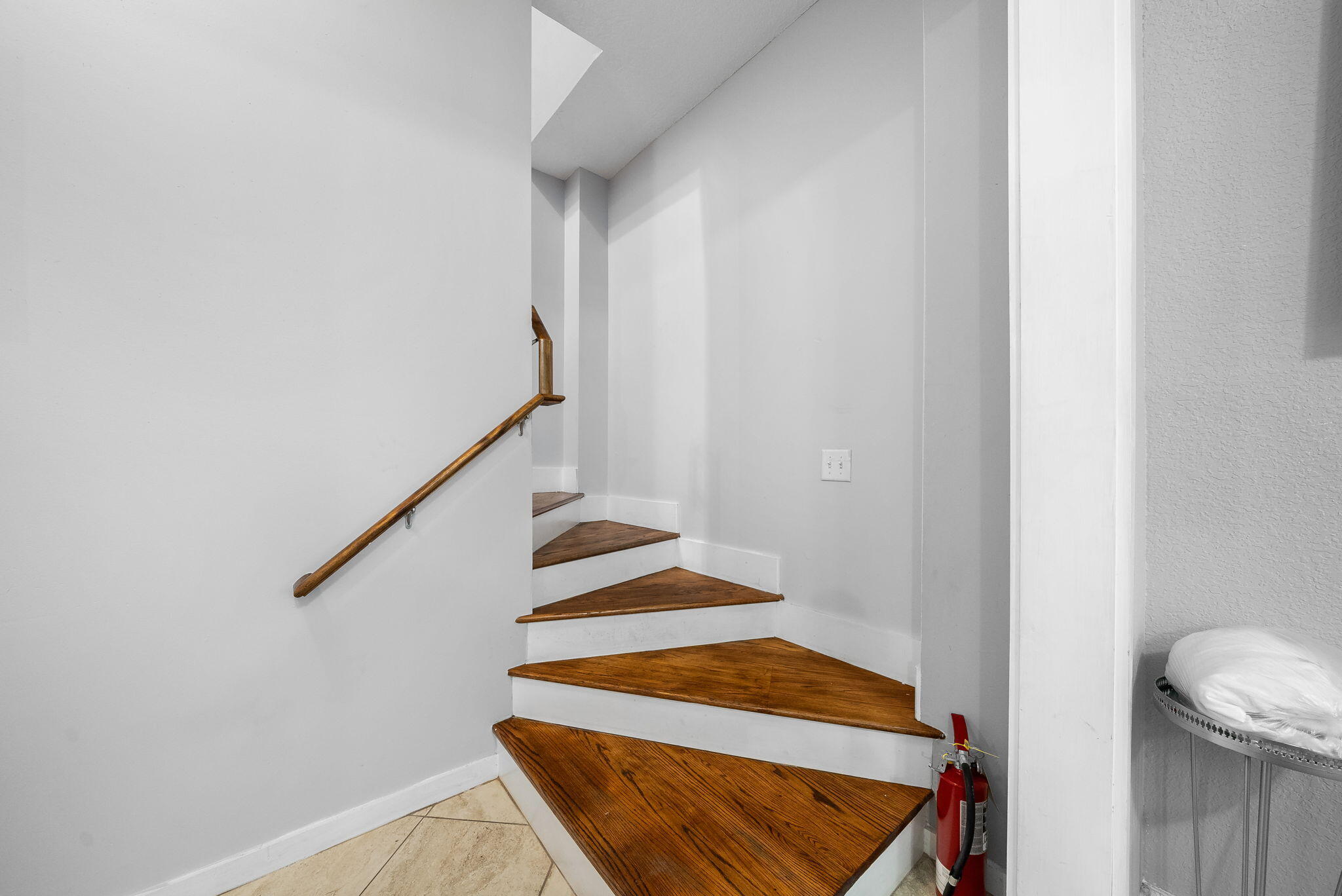 EMERALD WATERS VILLAGE - Residential