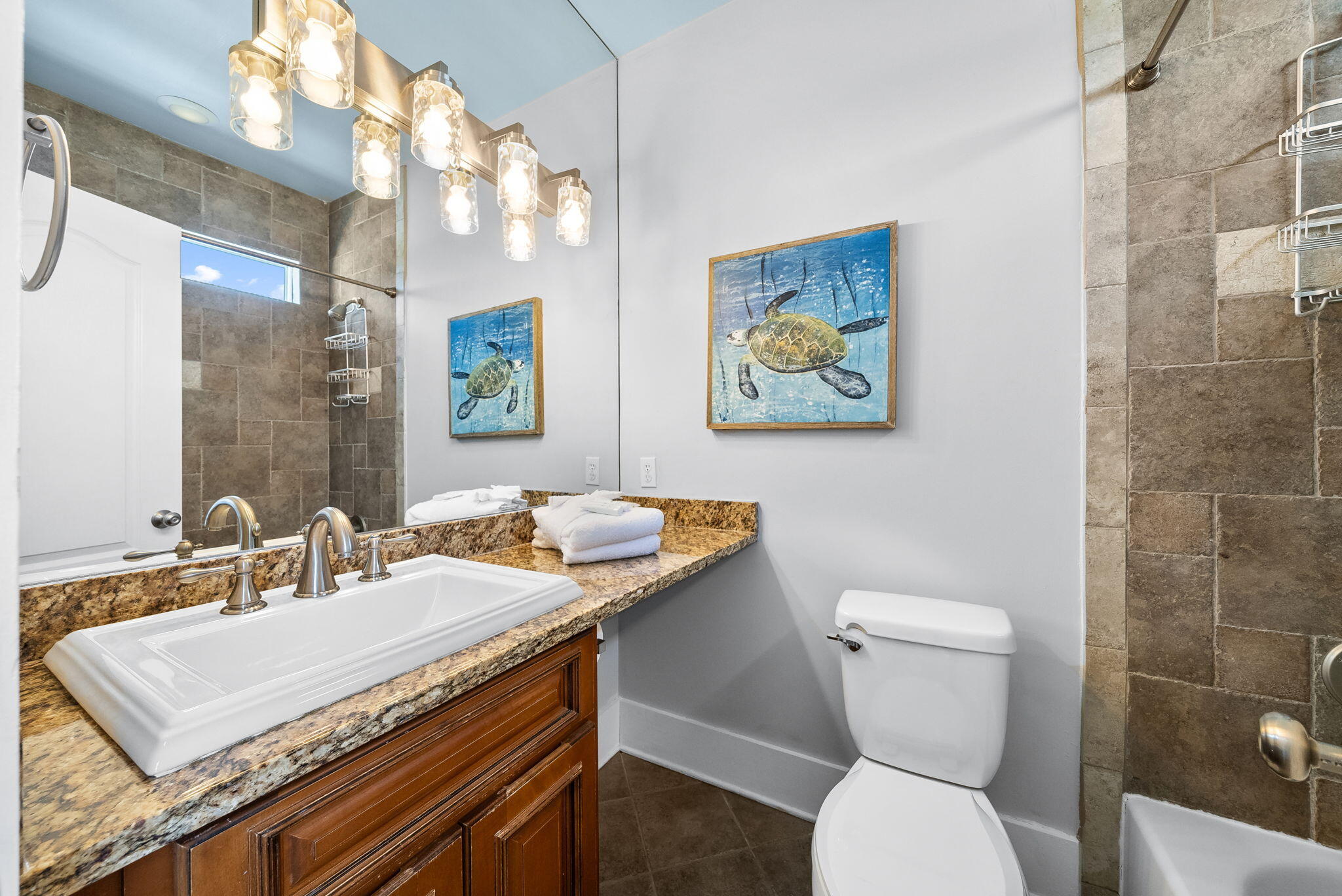 EMERALD WATERS VILLAGE - Residential