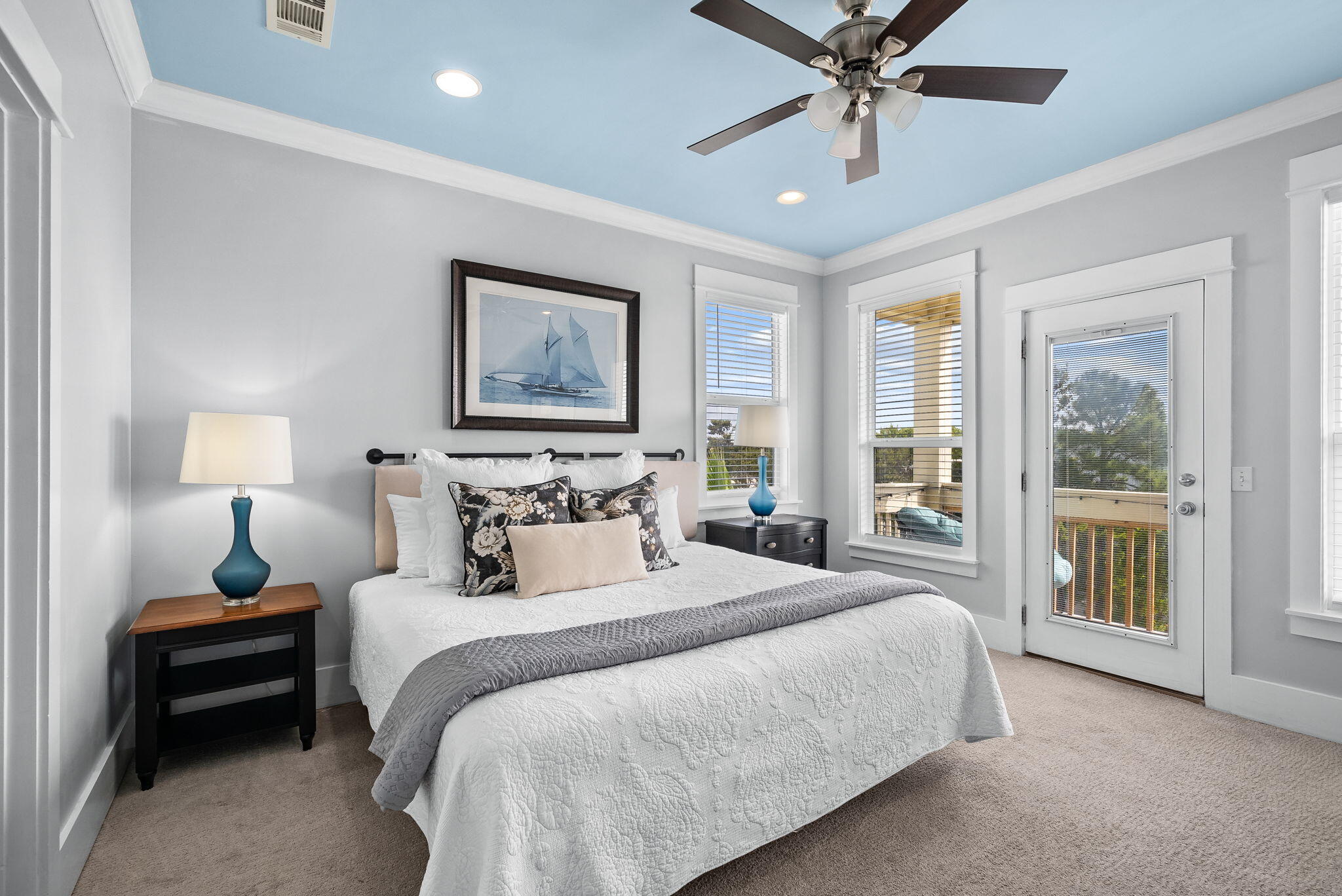 EMERALD WATERS VILLAGE - Residential