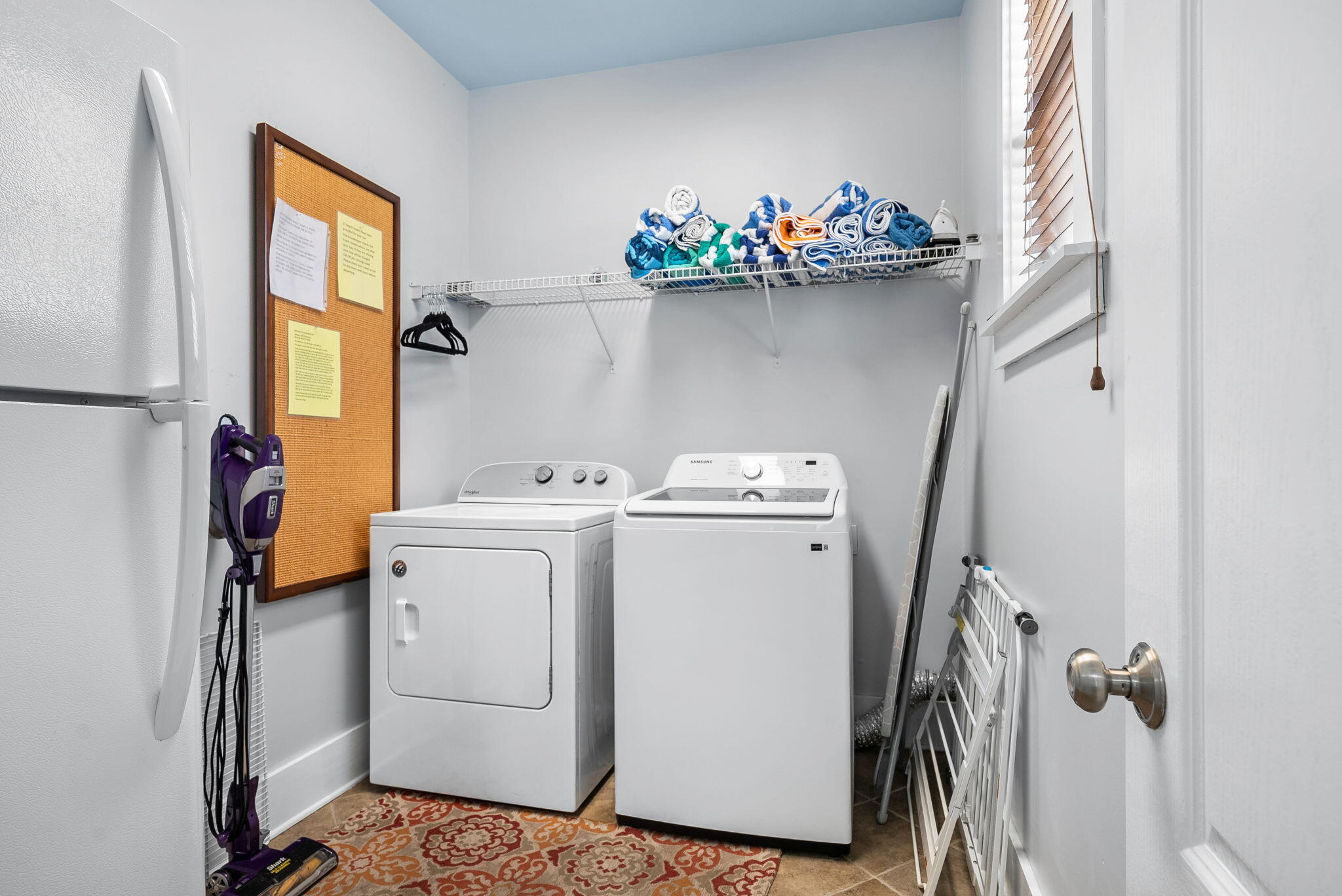 EMERALD WATERS VILLAGE - Residential