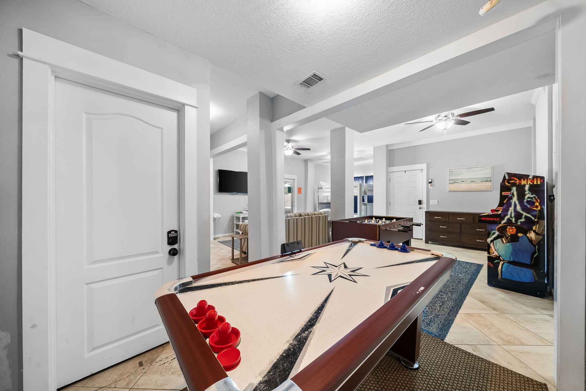 EMERALD WATERS VILLAGE - Residential