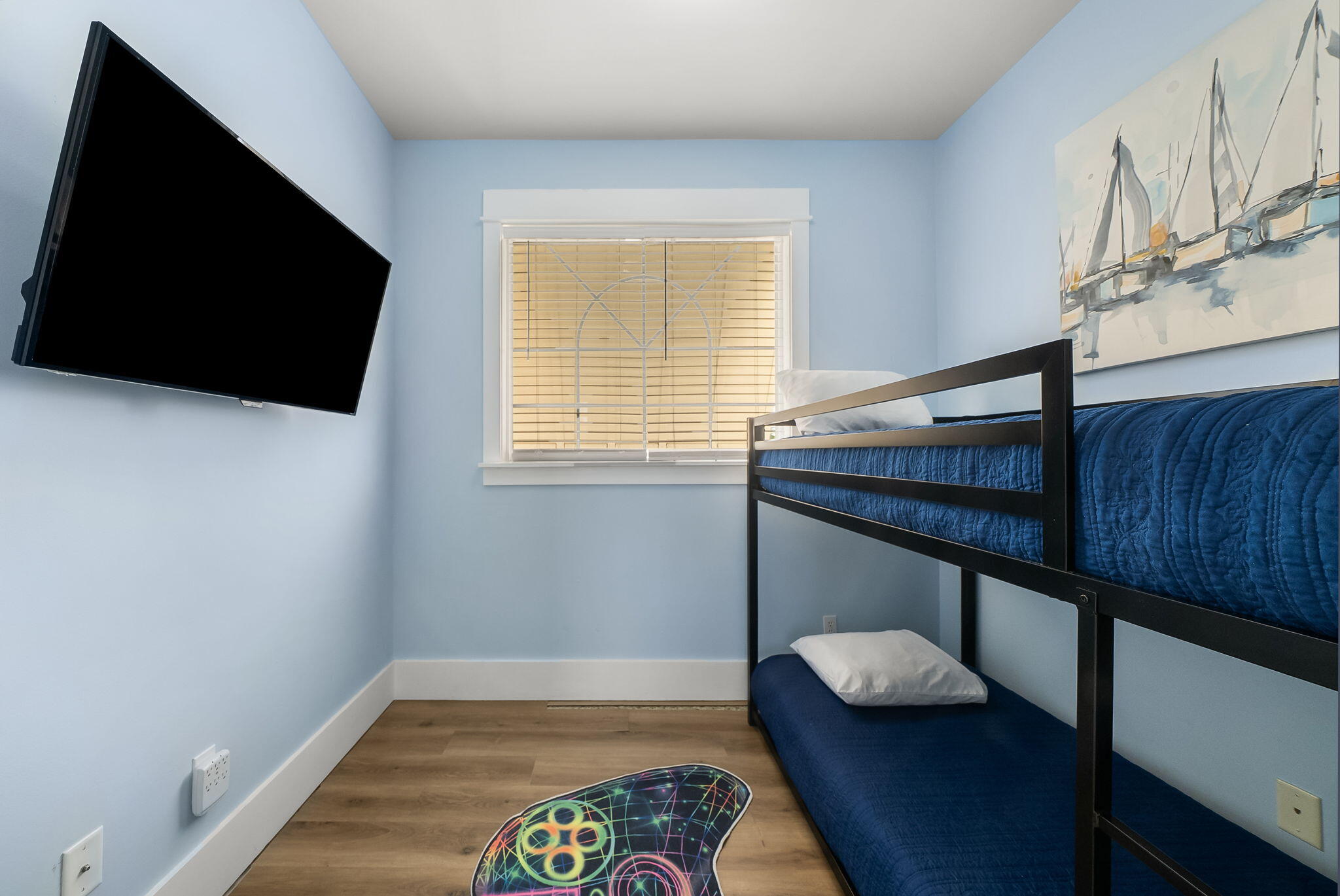 EMERALD WATERS VILLAGE - Residential