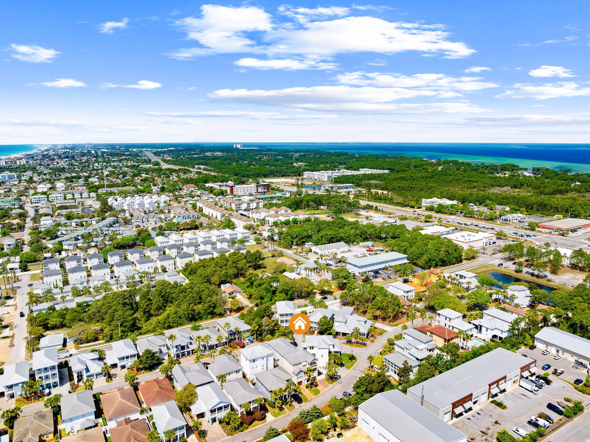 EMERALD WATERS VILLAGE - Residential