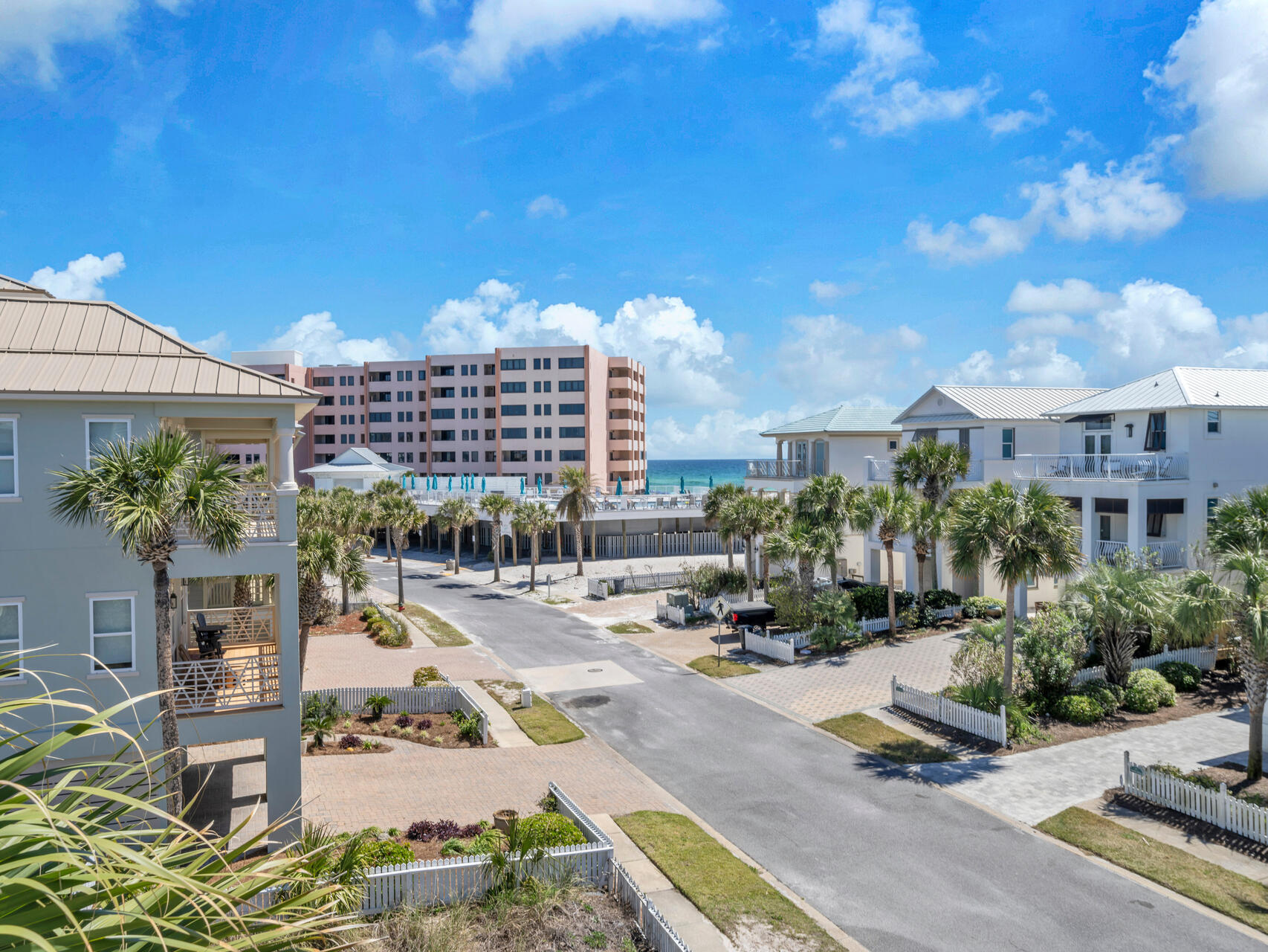 DESTIN POINTE - Residential