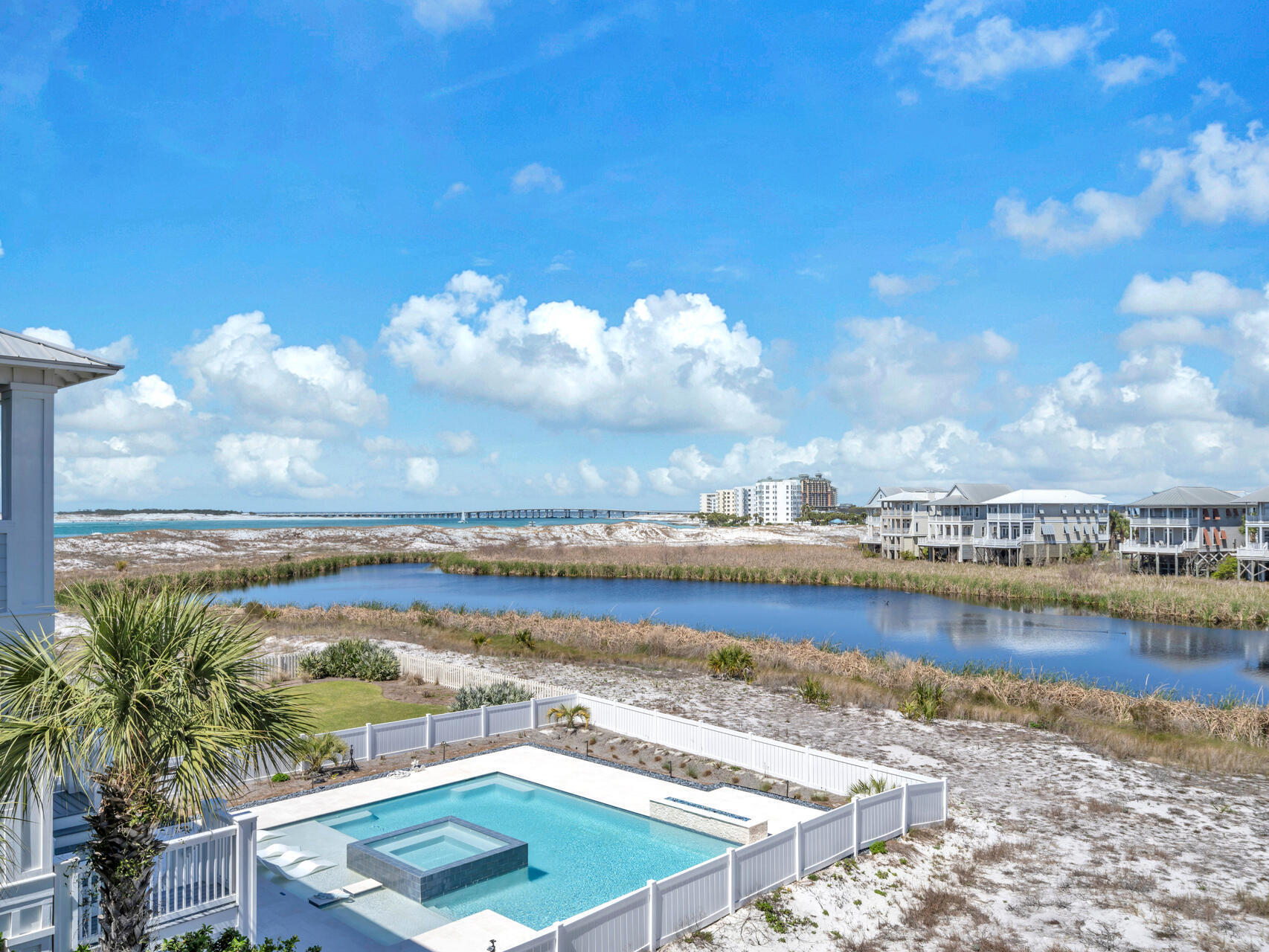 DESTIN POINTE - Residential