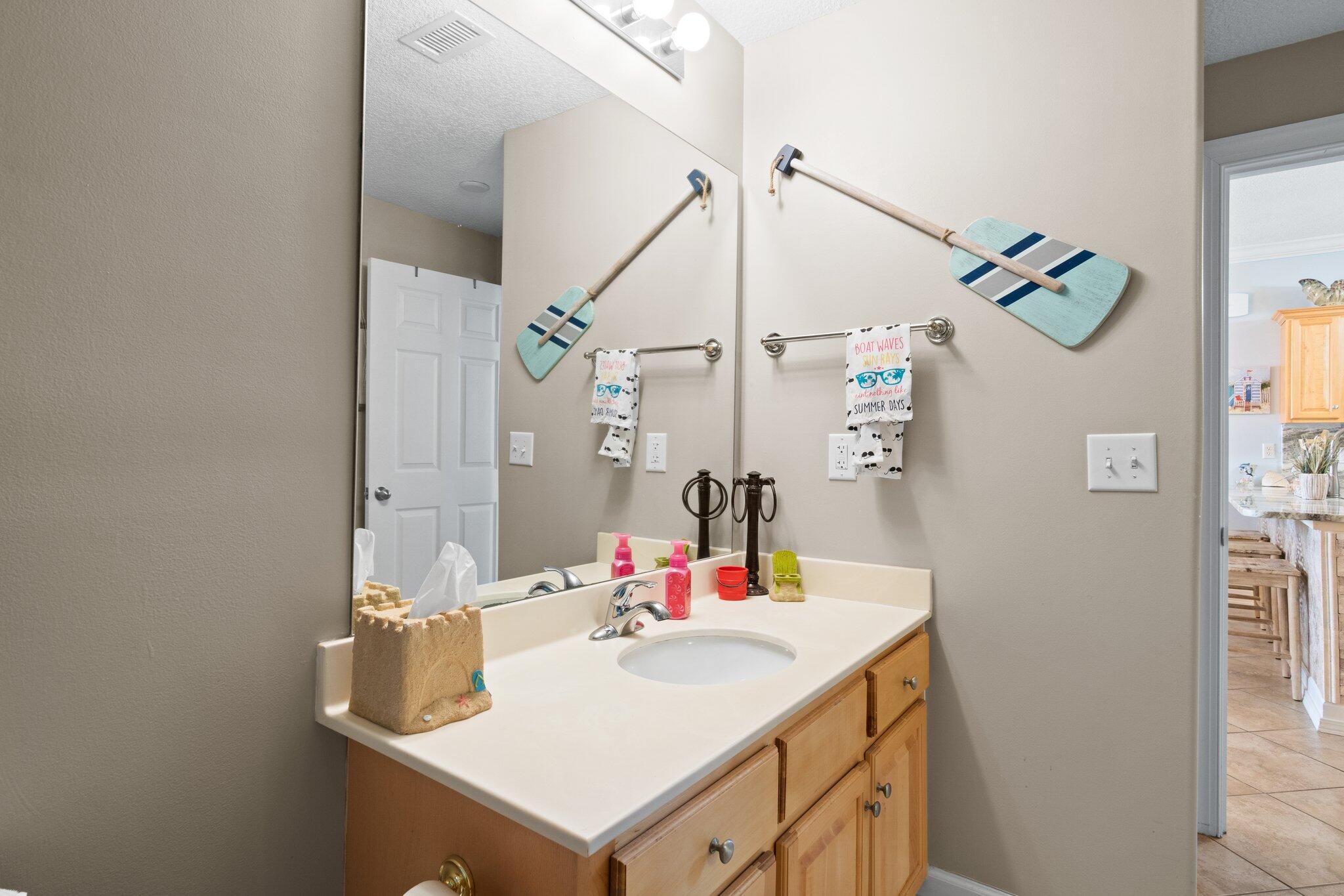 TROPIC WINDS - Residential