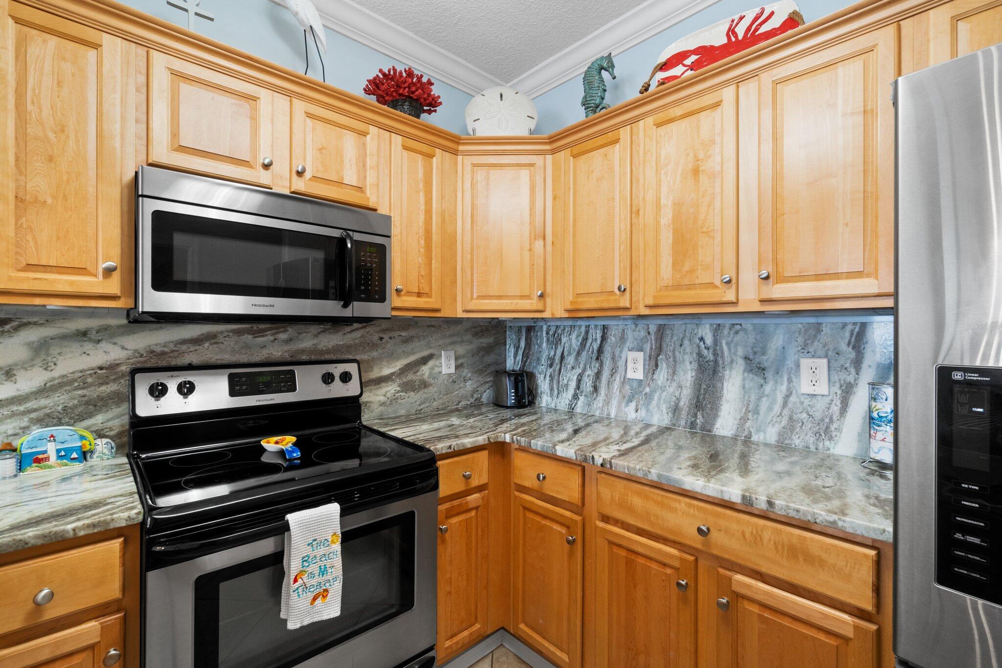 TROPIC WINDS - Residential