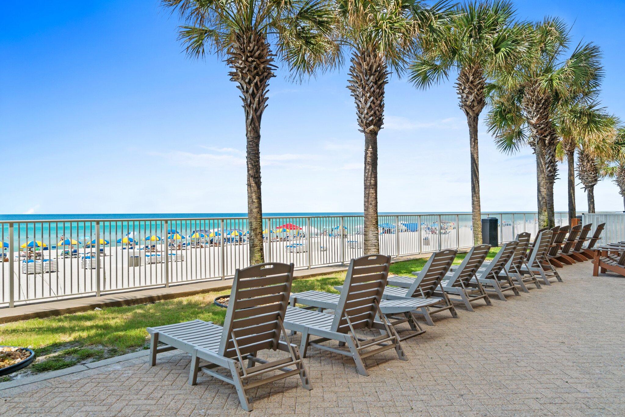 TROPIC WINDS - Residential