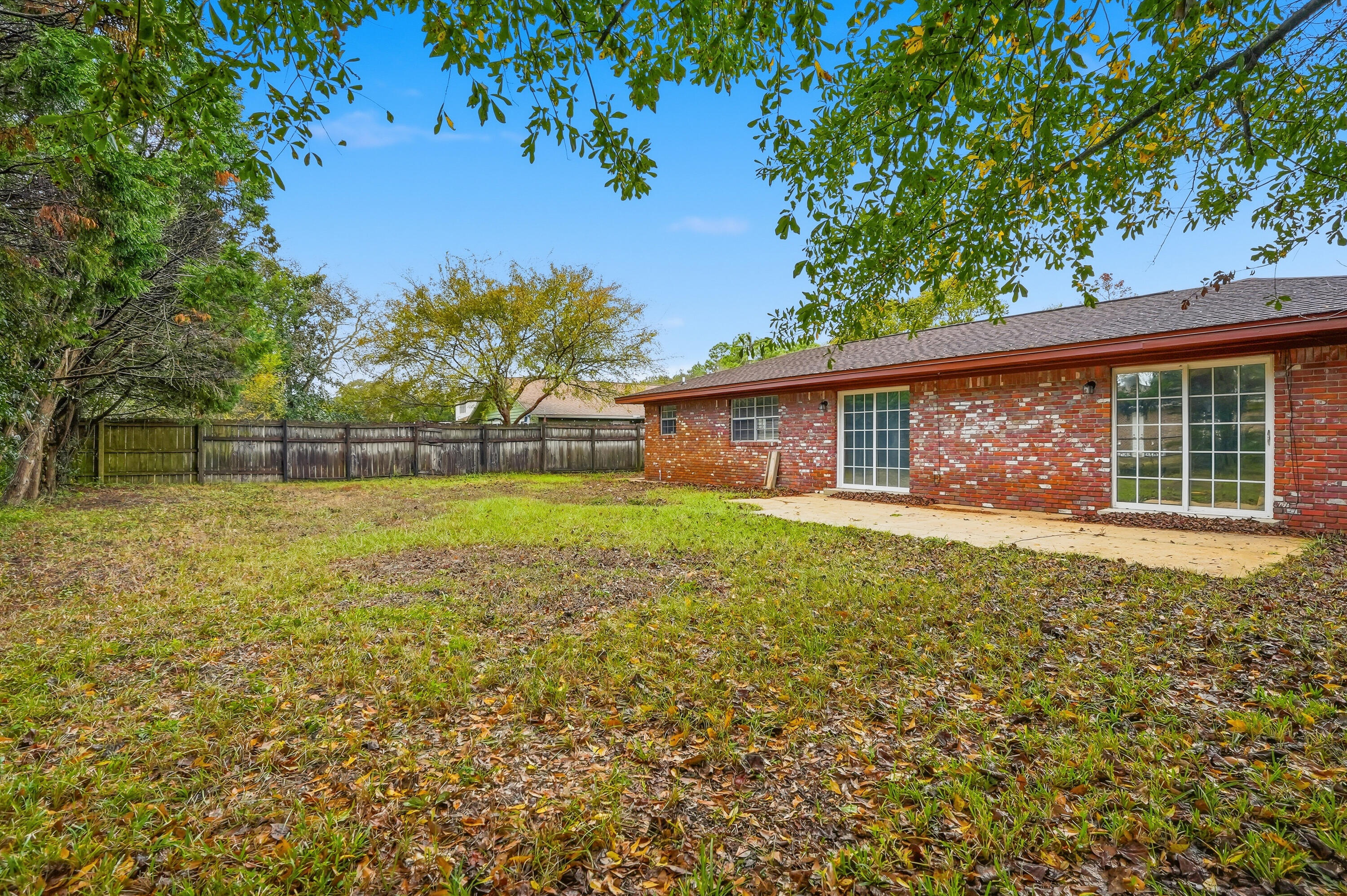 Casa Loma - Residential