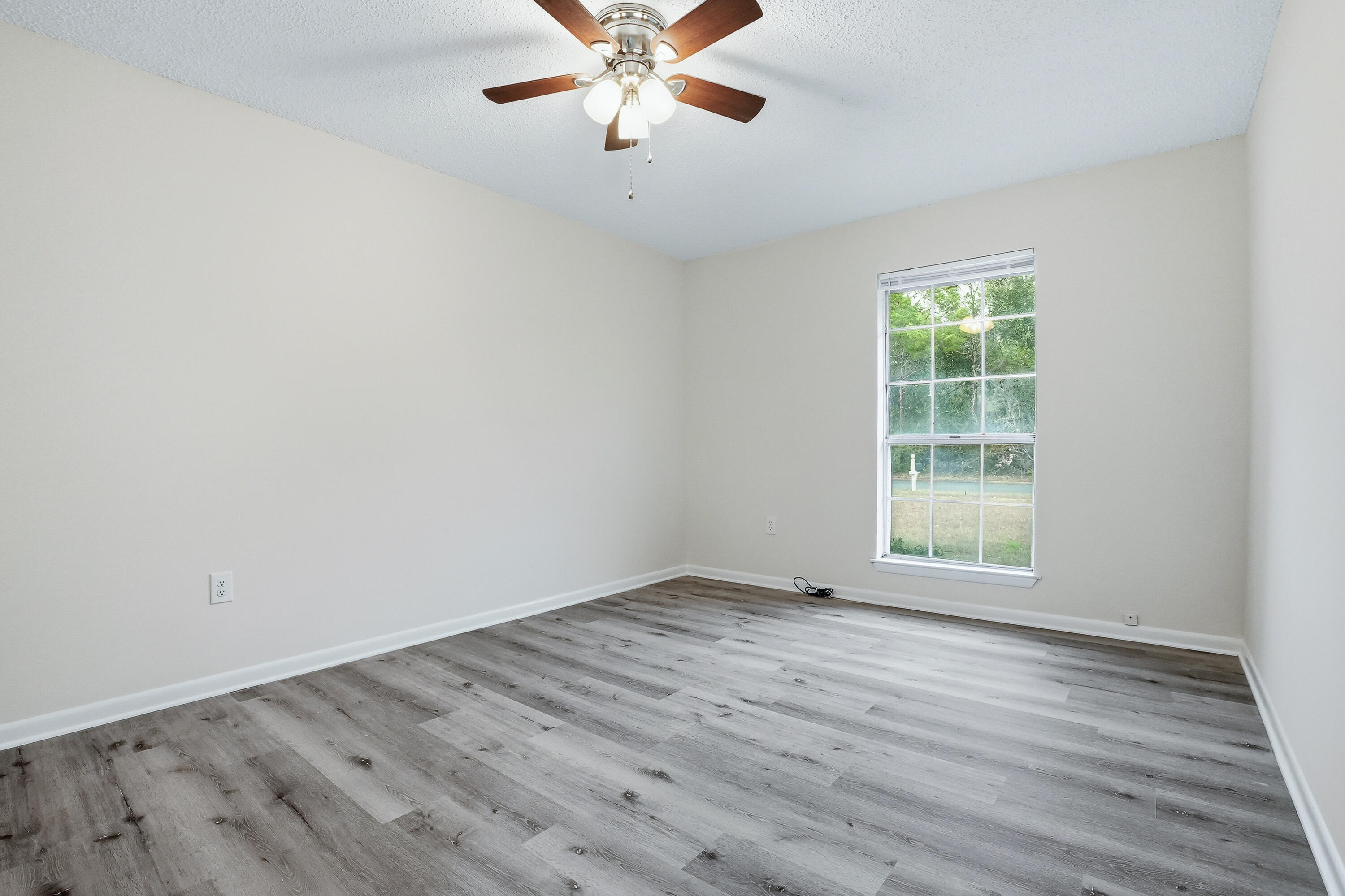 Casa Loma - Residential